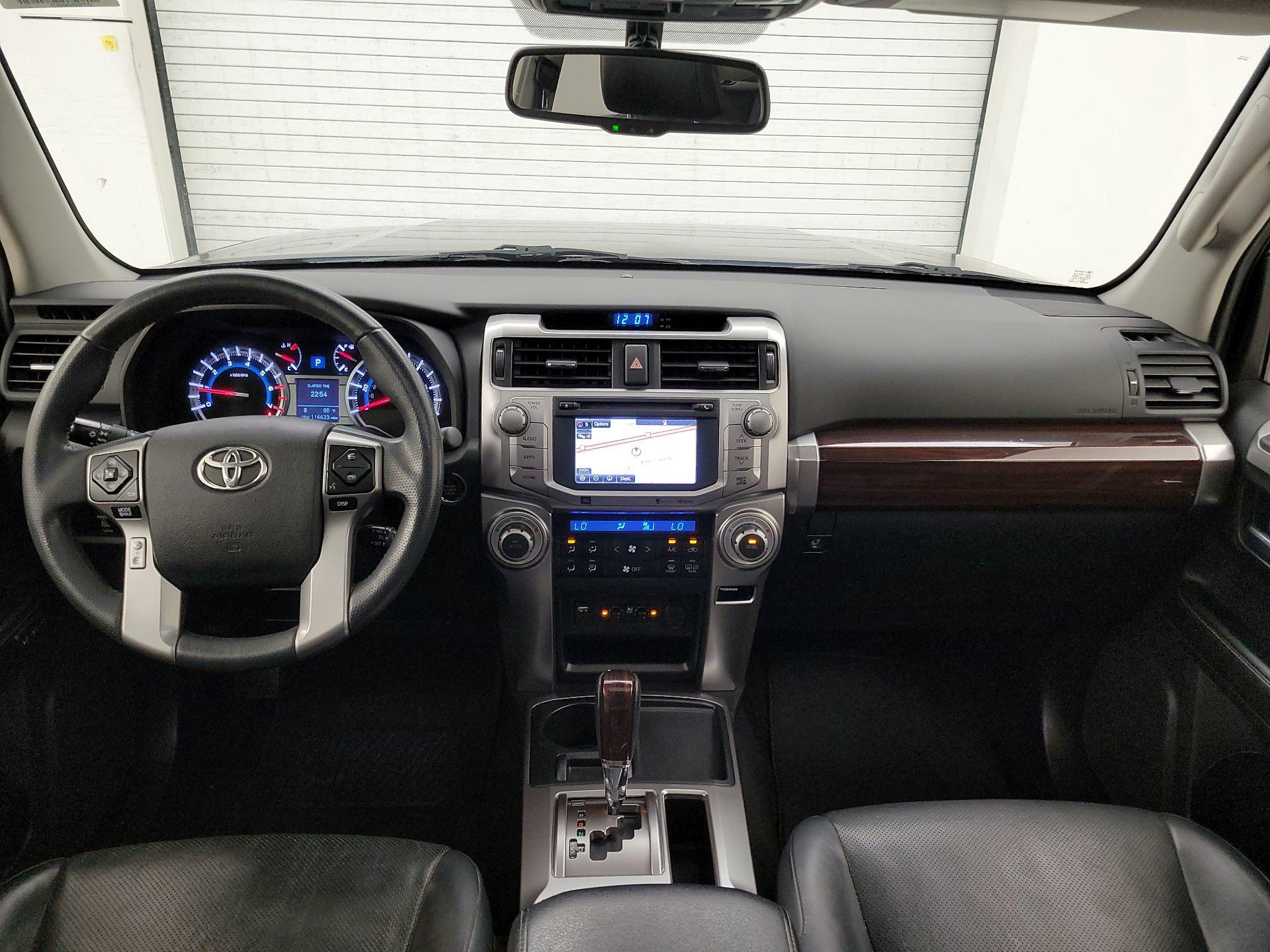 Thumbnail: 2014 Toyota 4Runner - 9