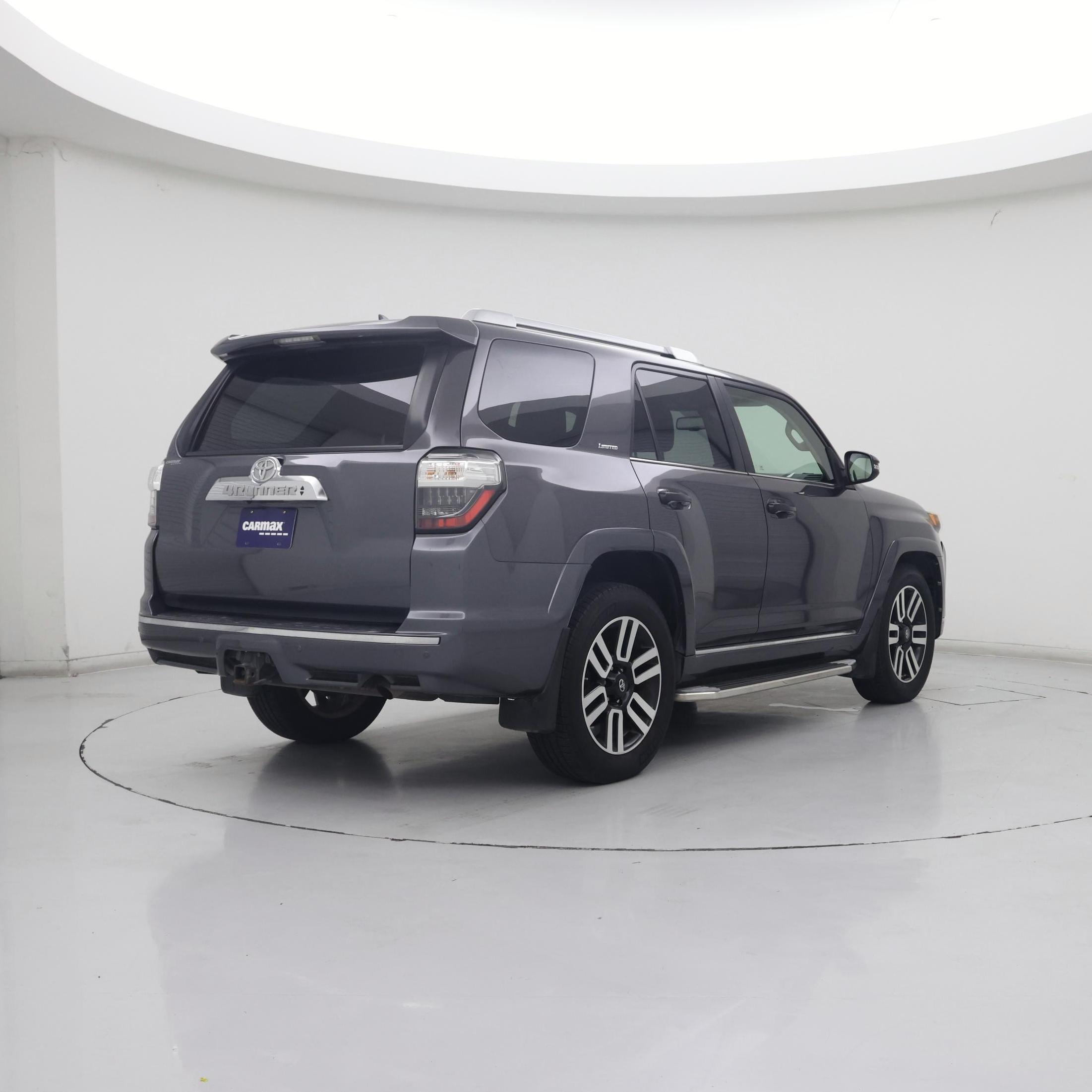 Thumbnail: 2014 Toyota 4Runner - 8