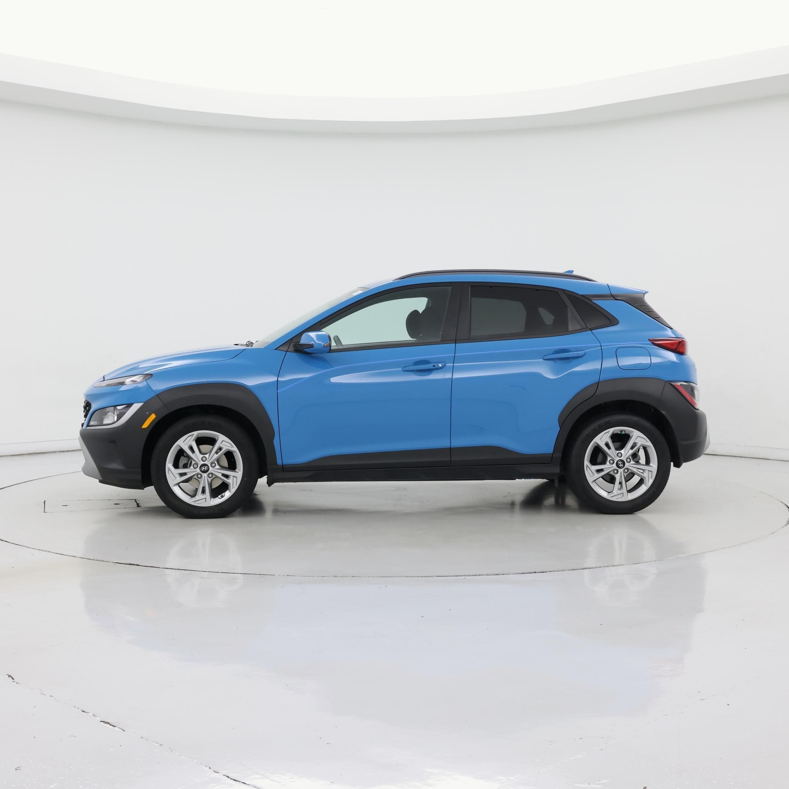 Thumbnail: 2022 Hyundai Kona - 3