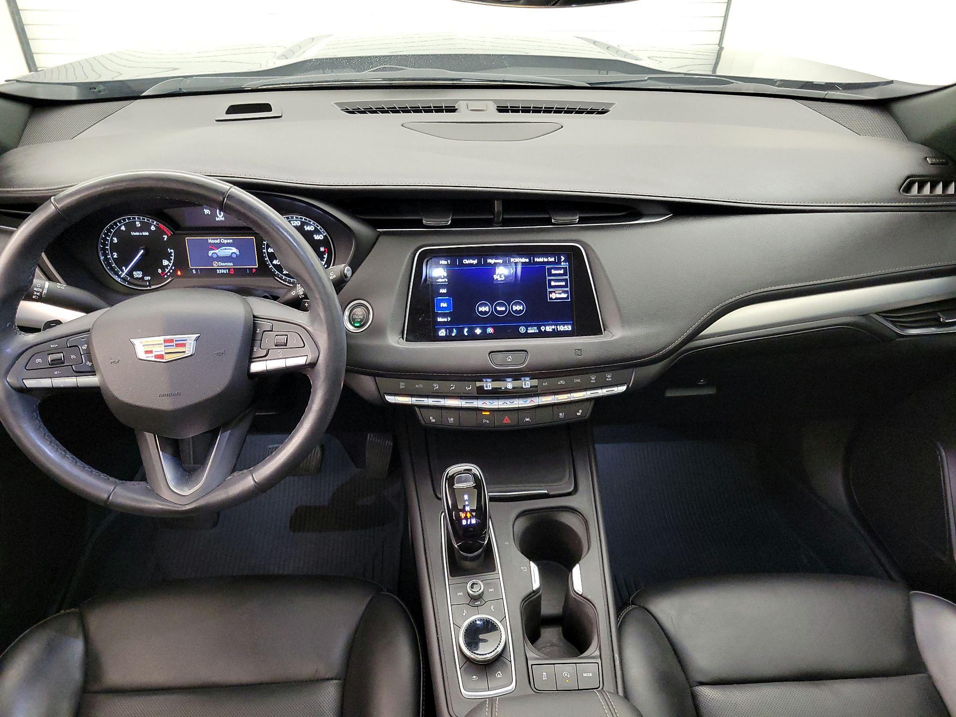 Thumbnail: 2020 Cadillac XT4 - 9