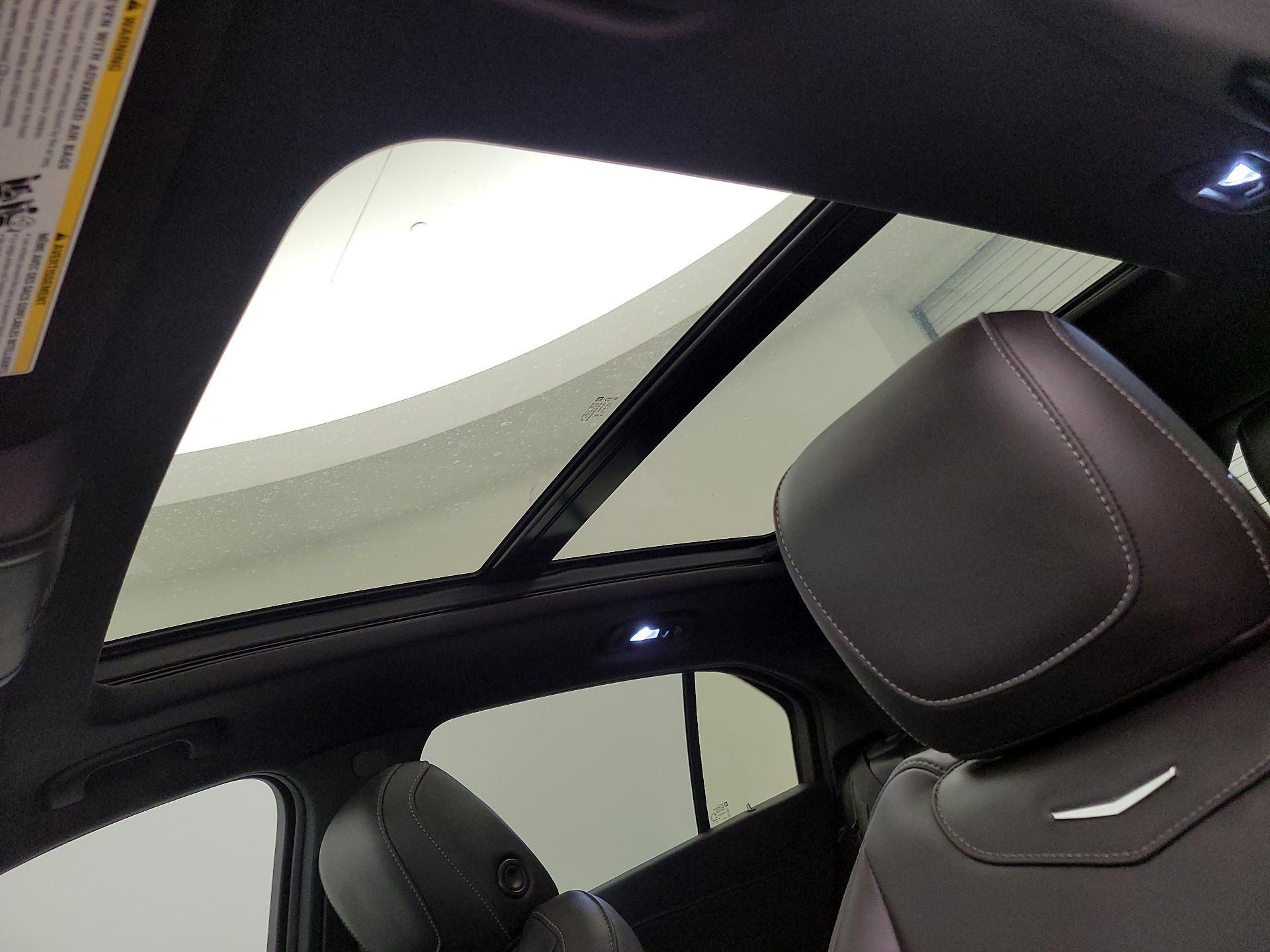 Thumbnail: 2020 Cadillac XT4 - 19