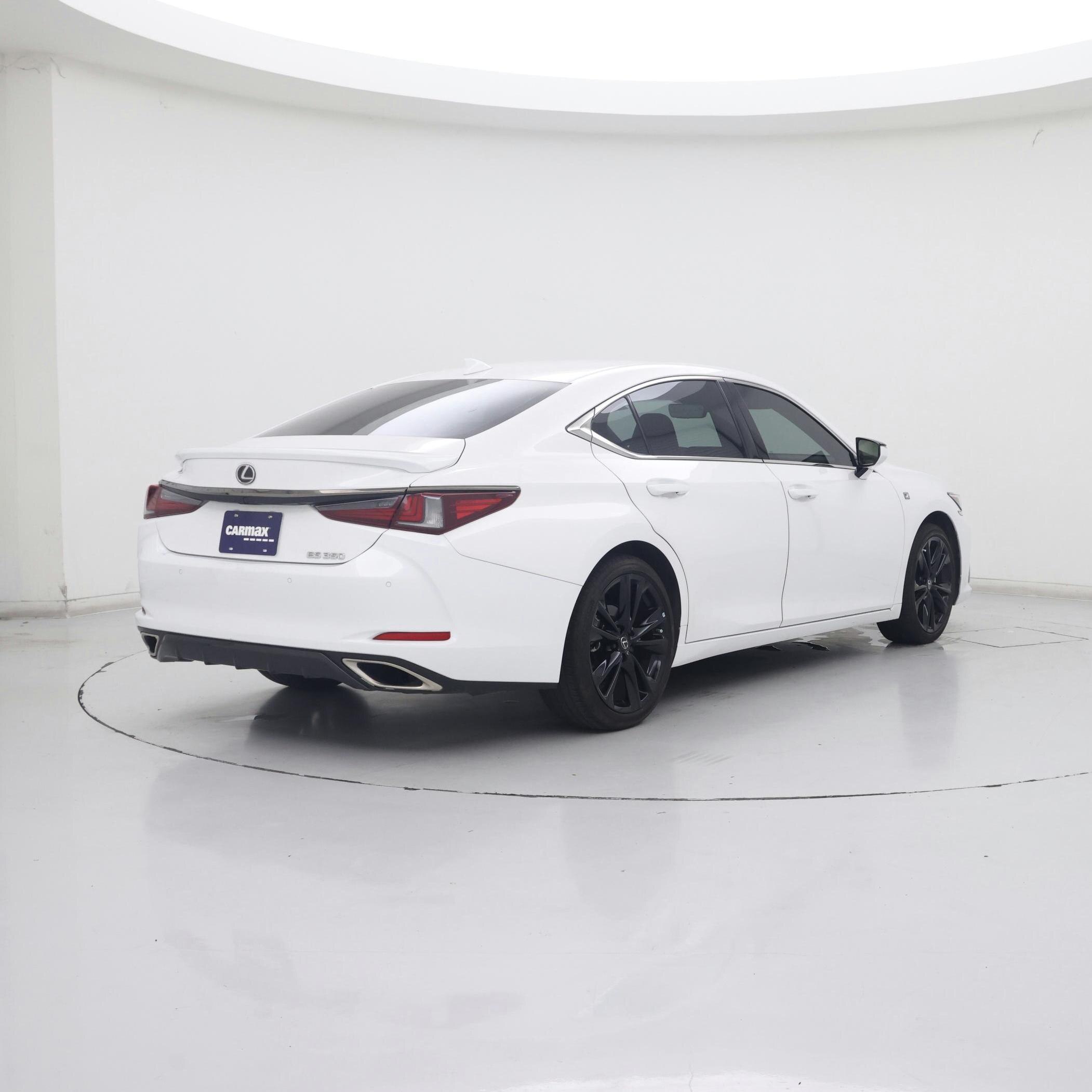 Thumbnail: 2023 Lexus ES - 8