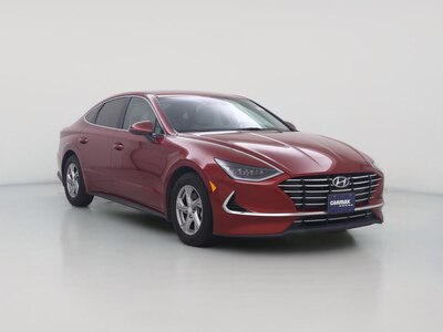Red 2023 Hyundai Sonata SE