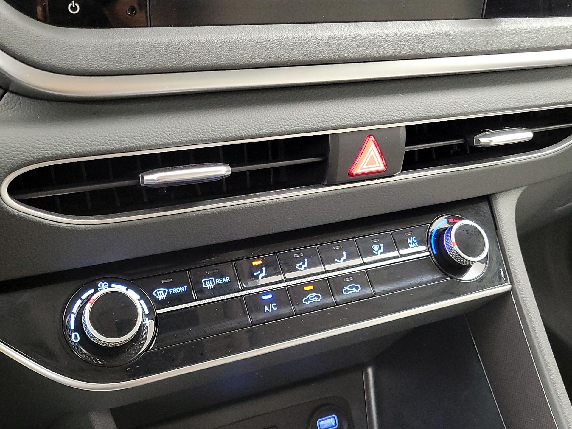 Thumbnail: 2023 Hyundai Sonata - 16