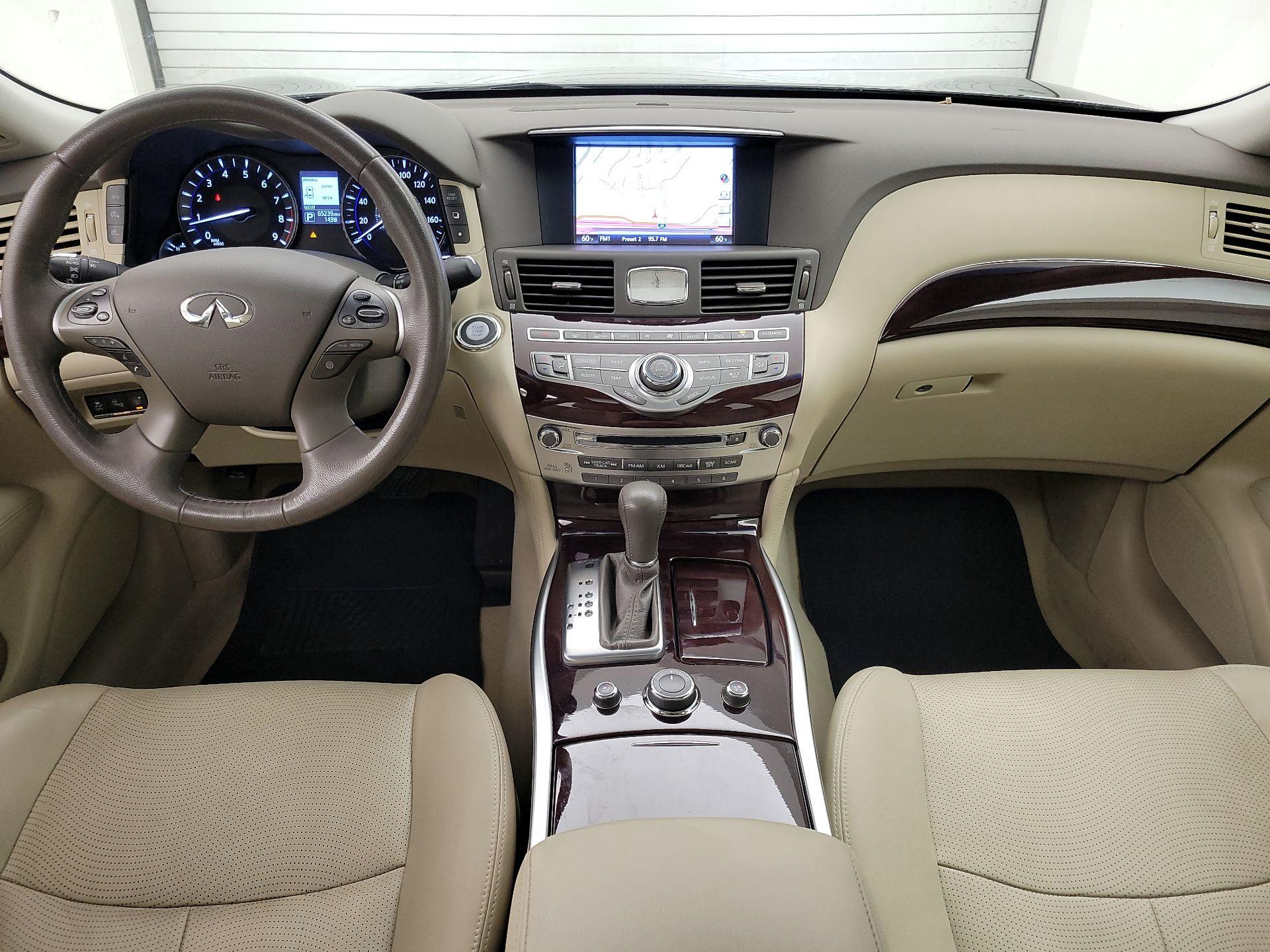 Thumbnail: 2015 INFINITI Q70 - 9