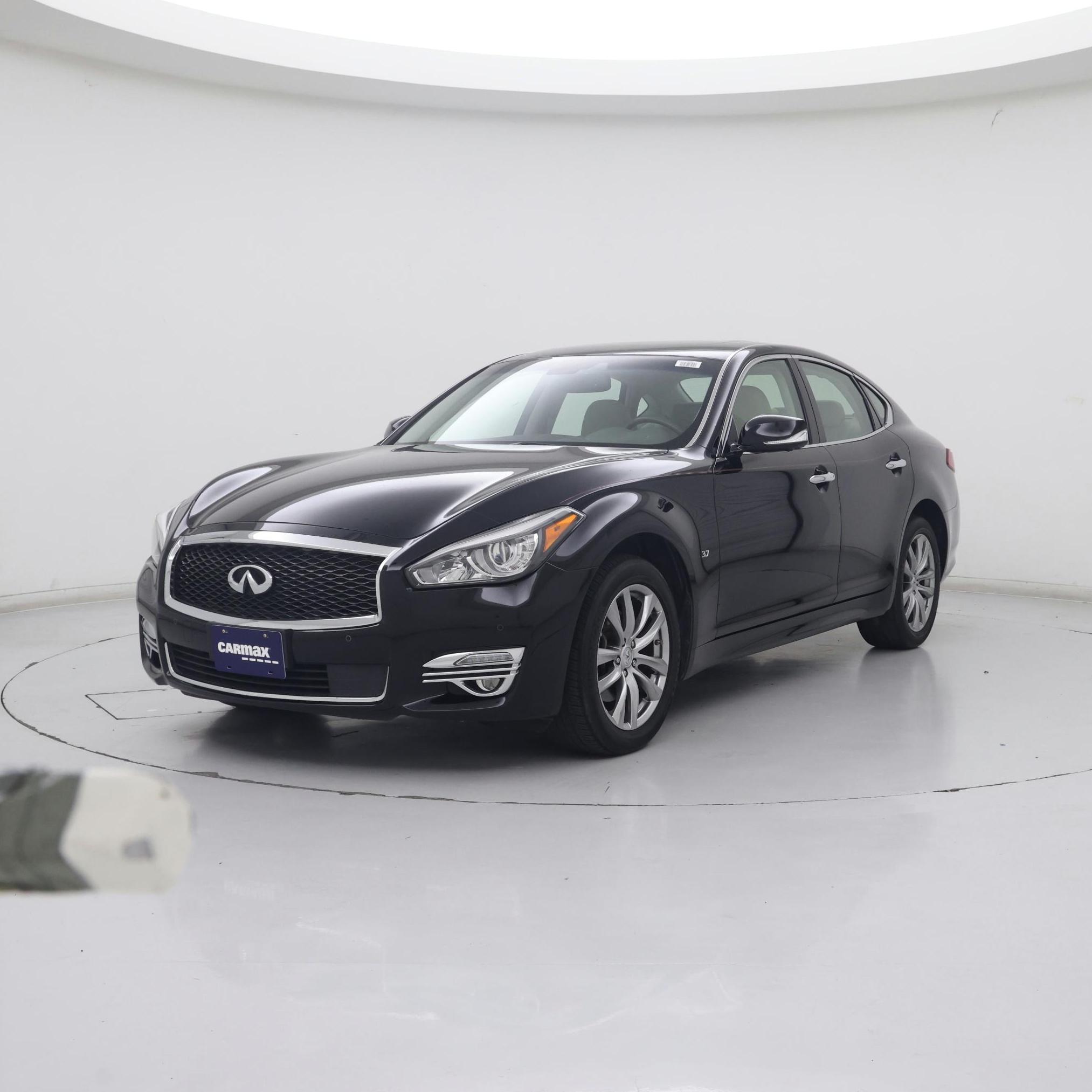 Thumbnail: 2015 INFINITI Q70 - 4