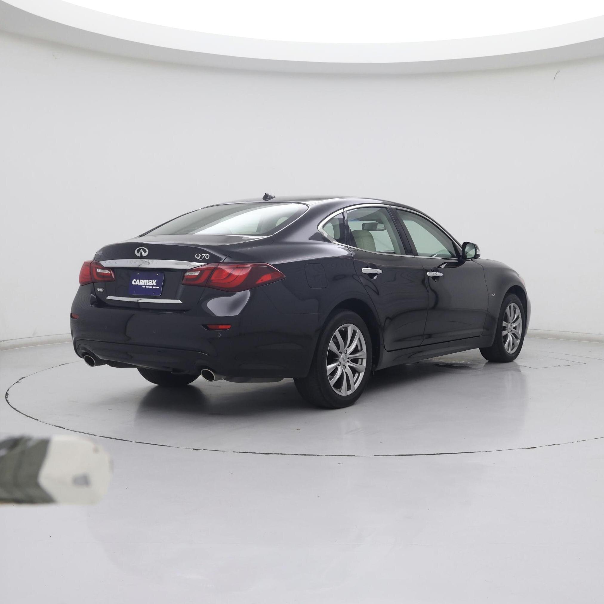 Thumbnail: 2015 INFINITI Q70 - 8