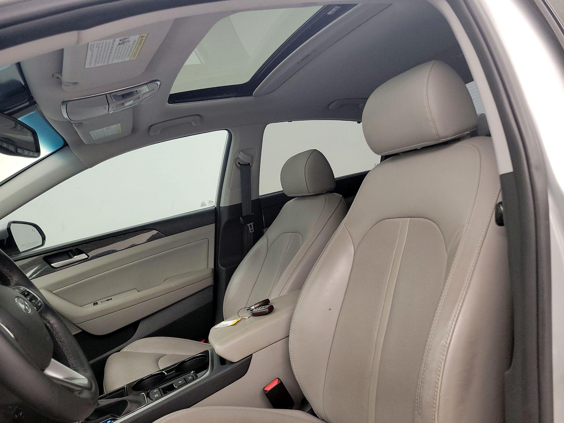 Thumbnail: 2018 Hyundai Sonata - 19