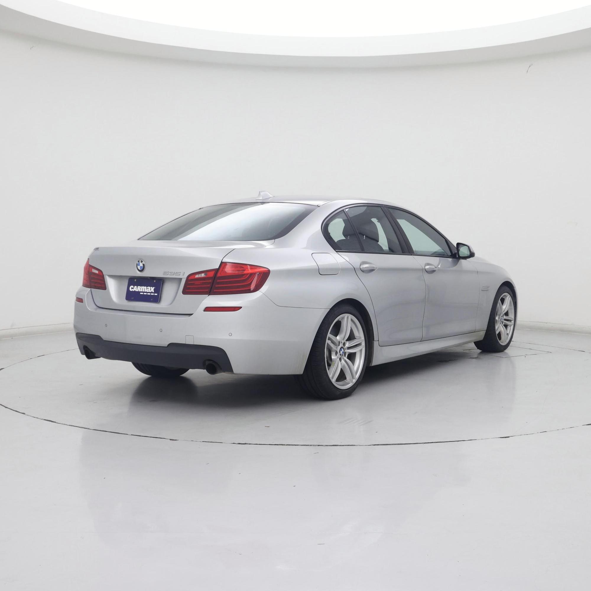 Thumbnail: 2014 BMW 5 Series - 8