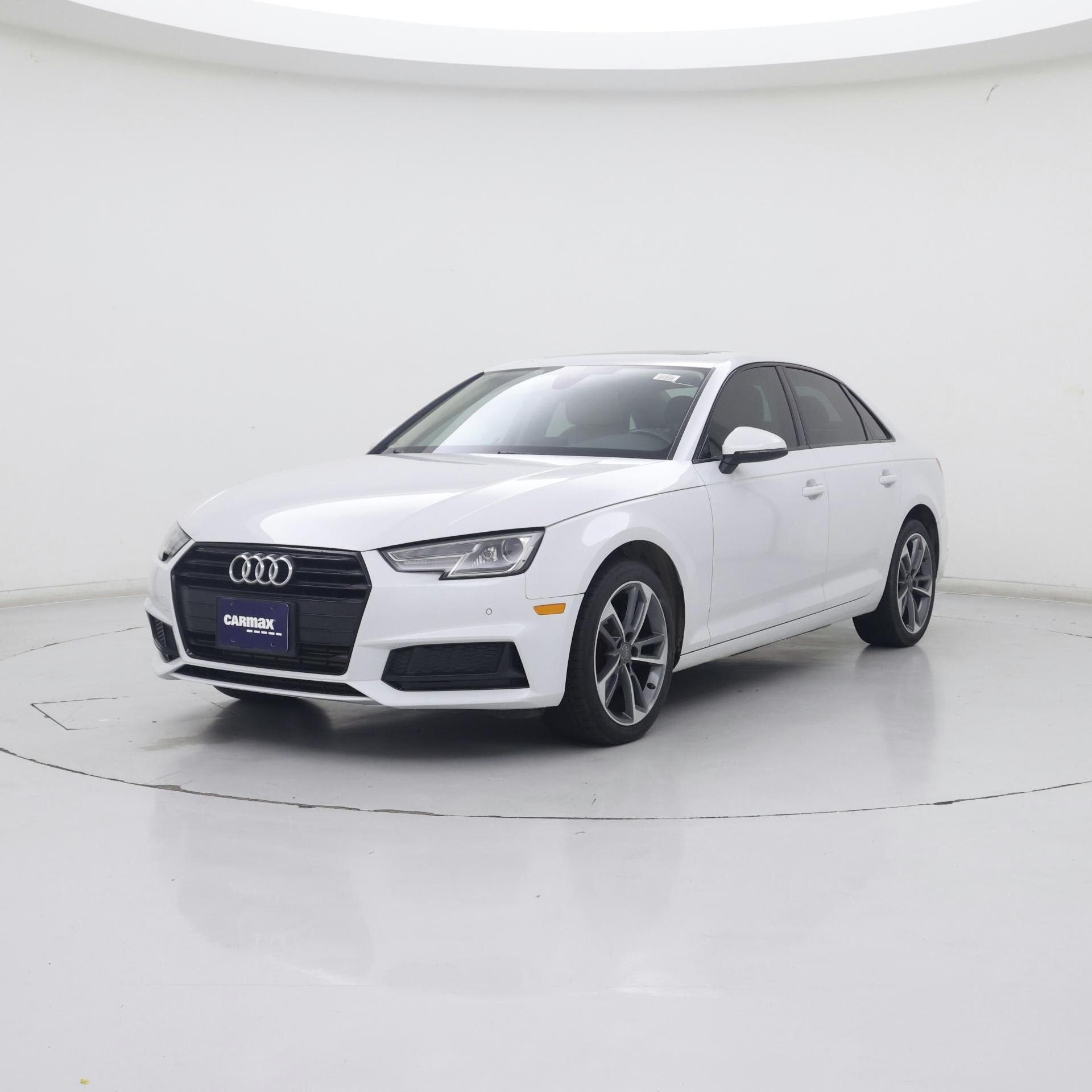 Thumbnail: 2019 Audi A4 - 4