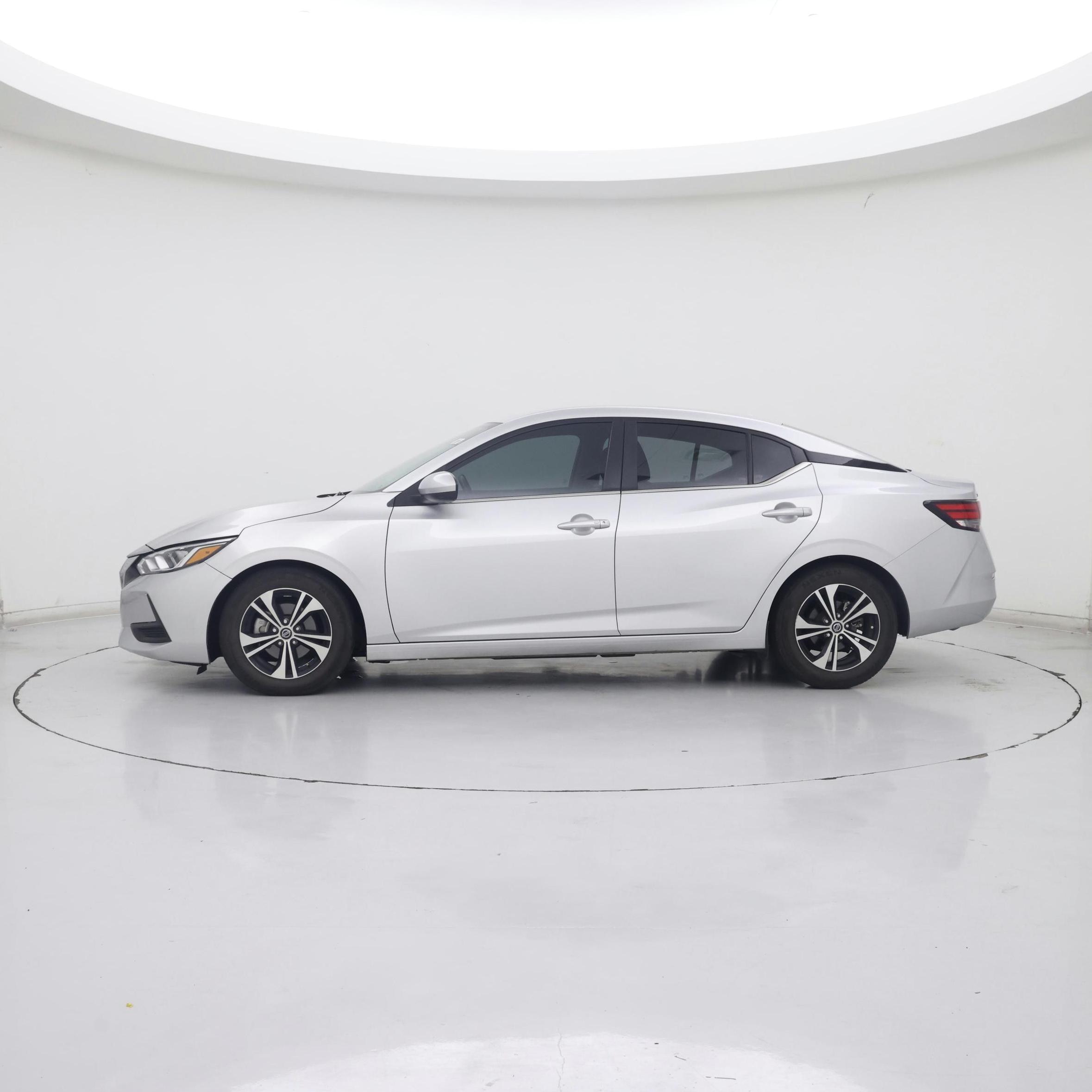 Thumbnail: 2023 Nissan Sentra - 3