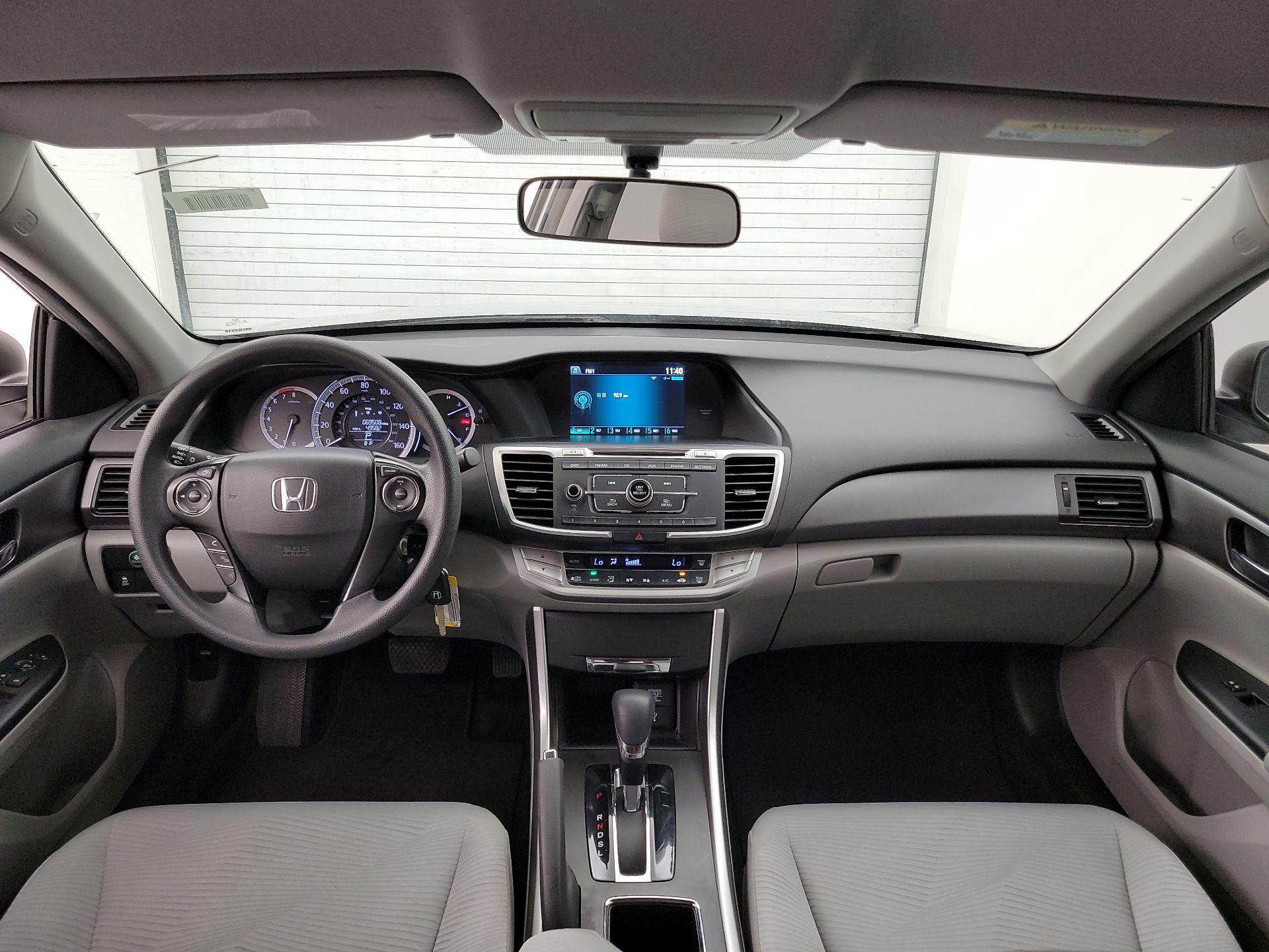 Thumbnail: 2015 Honda Accord - 9