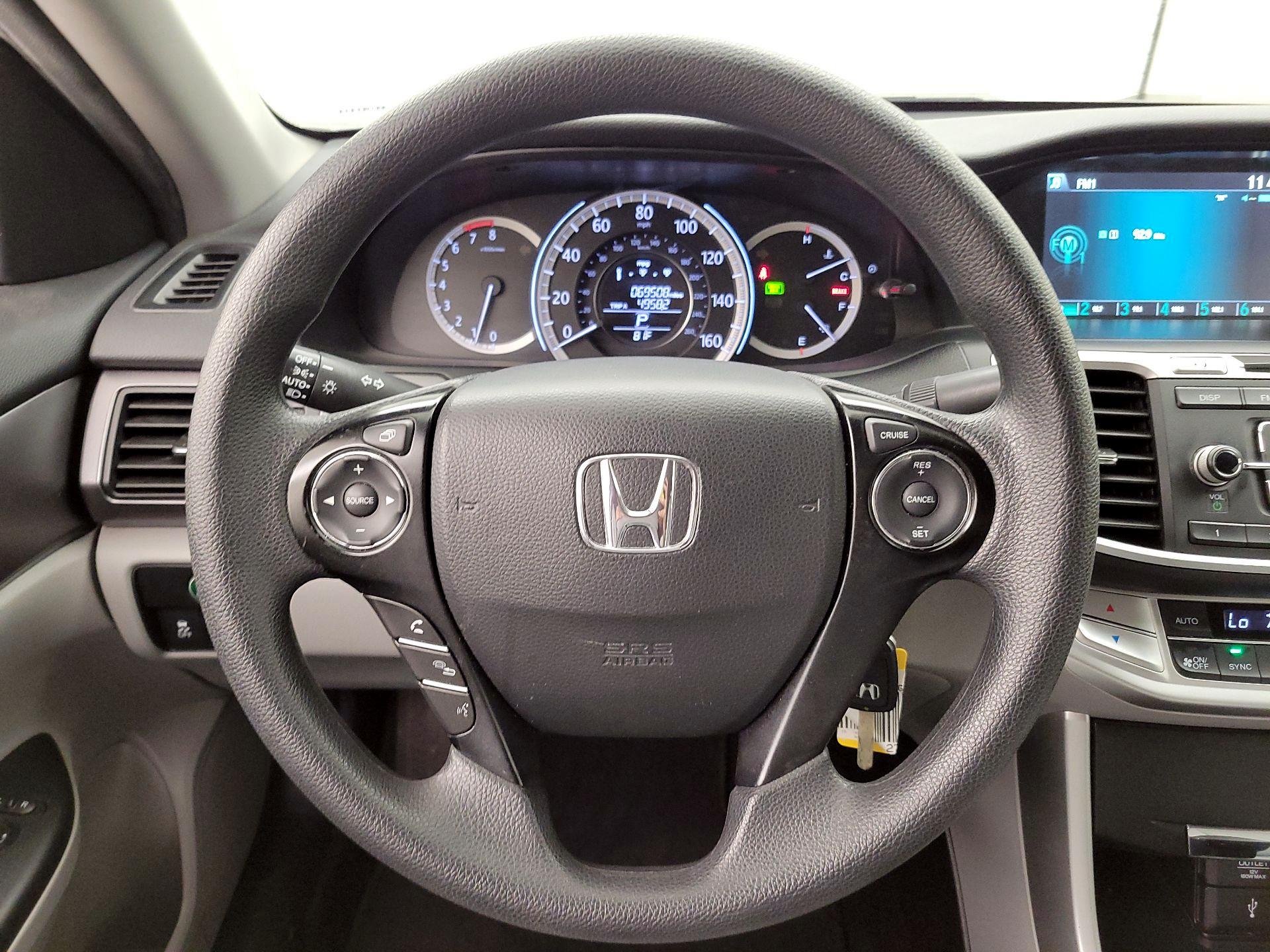 Thumbnail: 2015 Honda Accord - 10