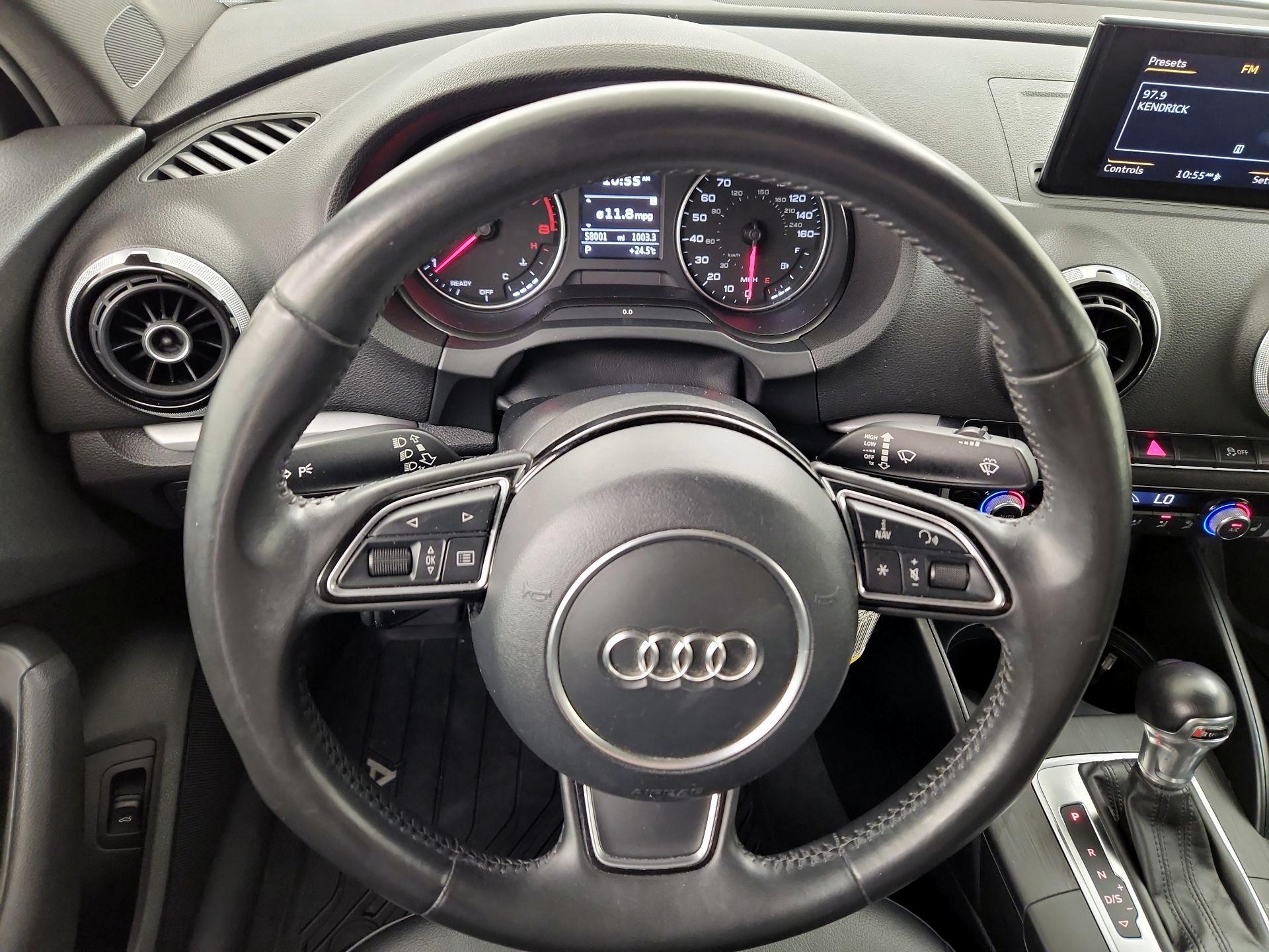 Thumbnail: 2016 Audi A3 - 10