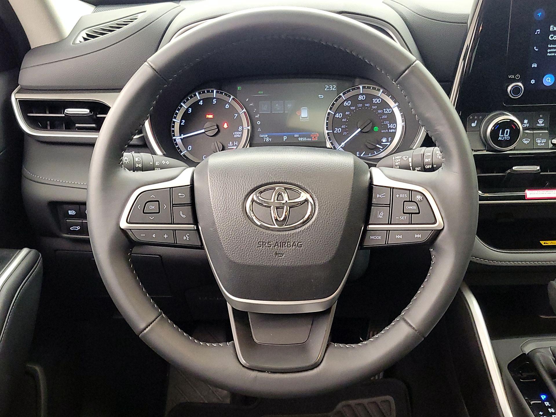 Thumbnail: 2024 Toyota Highlander - 10