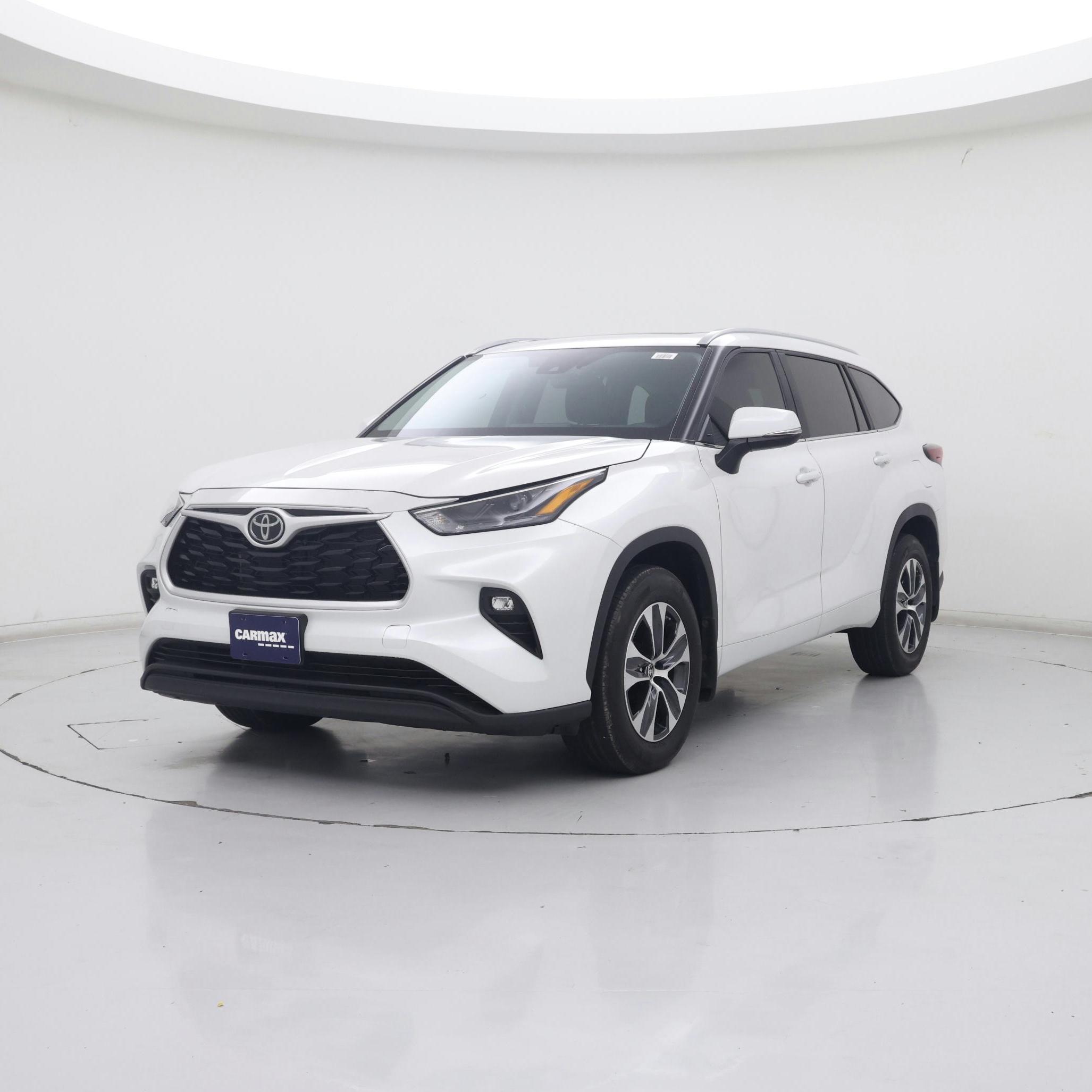 Thumbnail: 2024 Toyota Highlander - 4