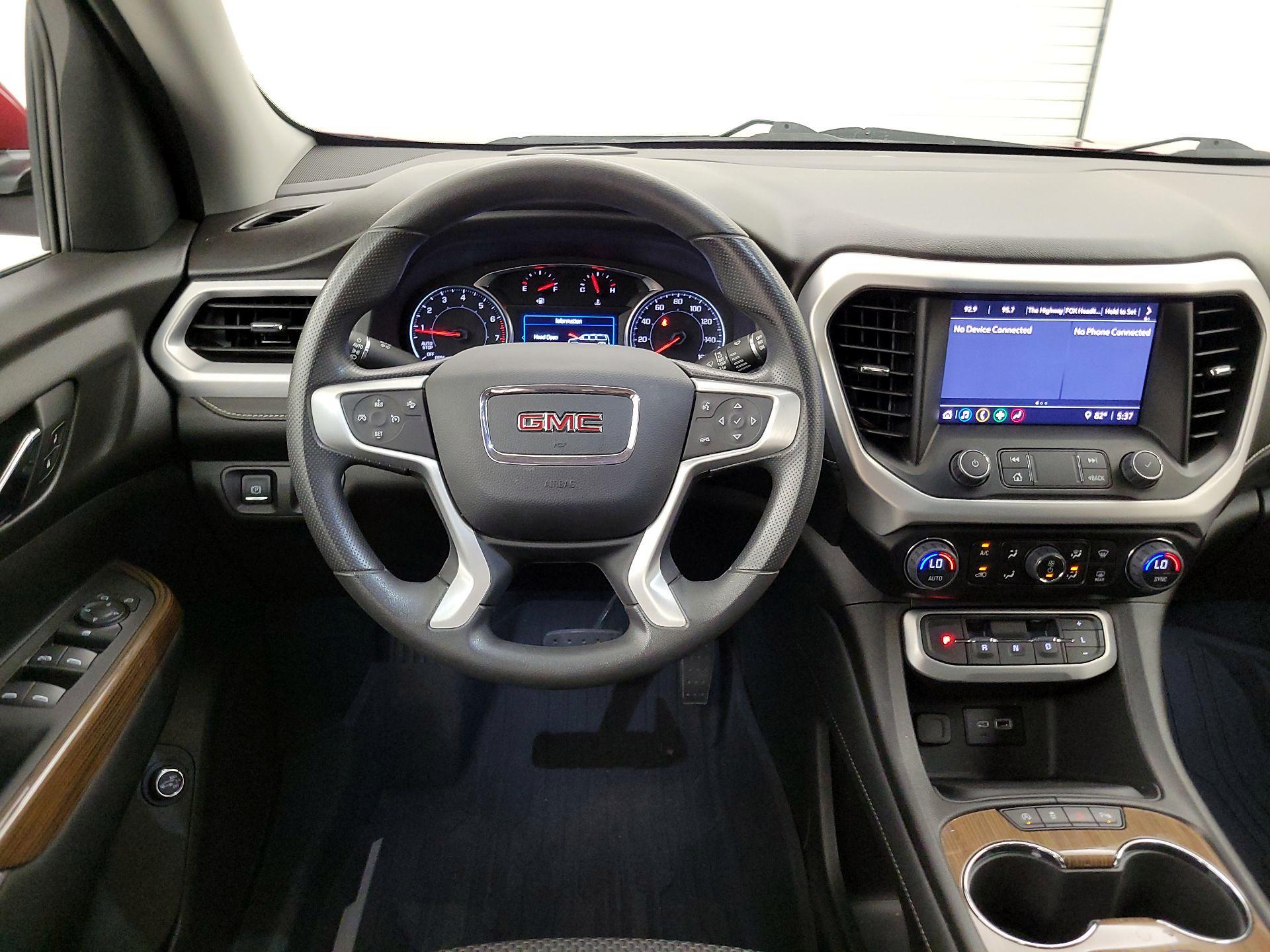 Thumbnail: 2023 GMC Acadia - 10
