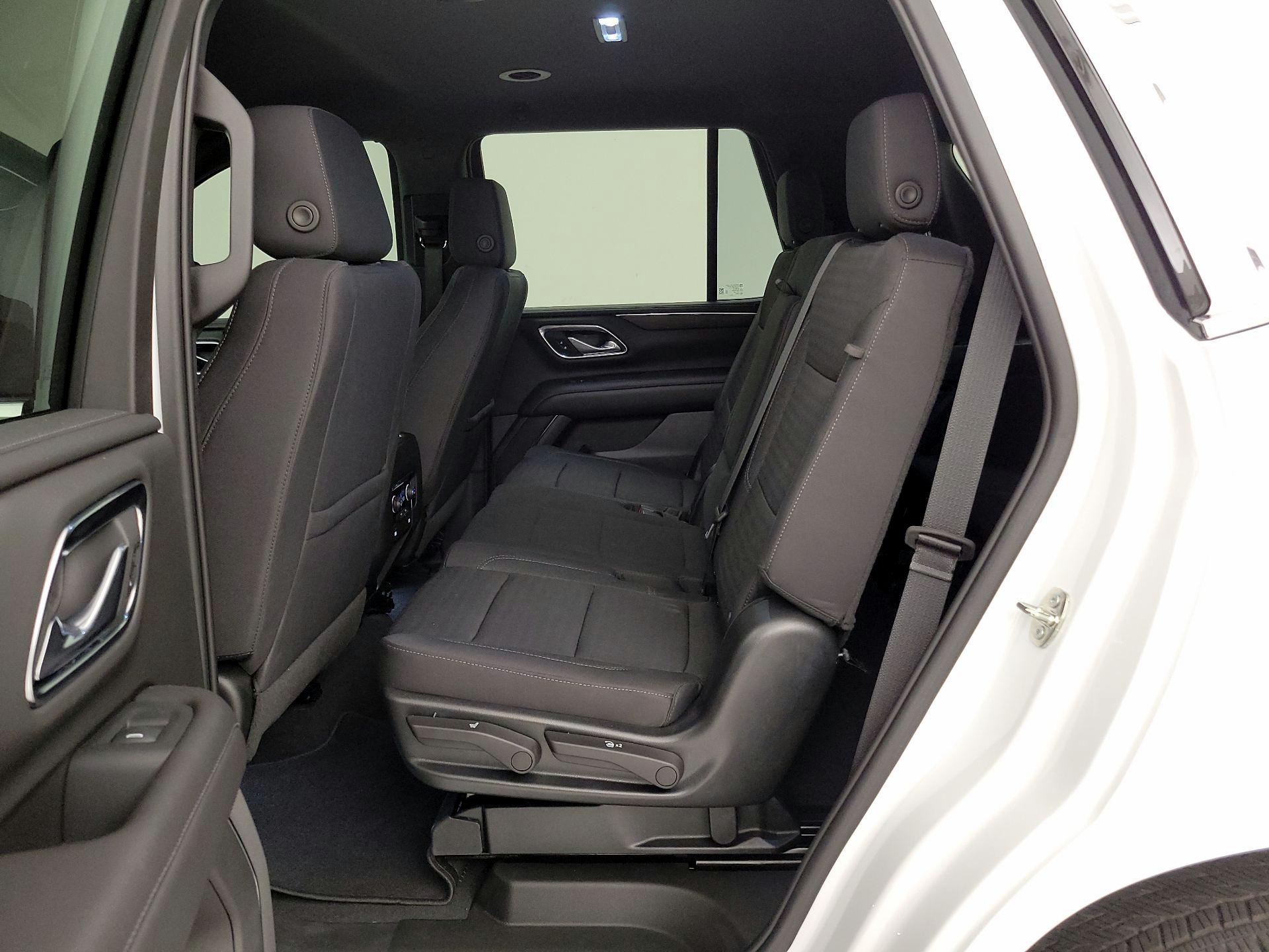 Thumbnail: 2023 Chevrolet Tahoe - 19