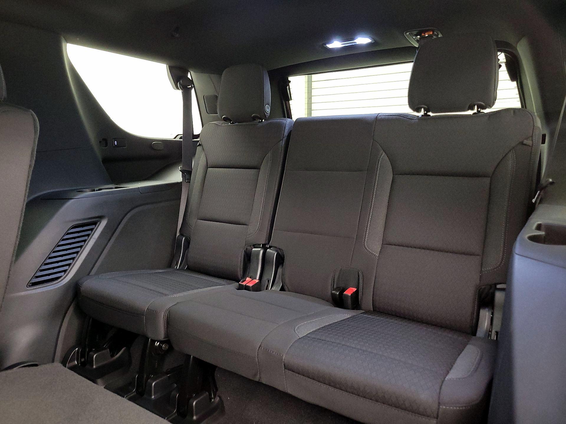 Thumbnail: 2023 Chevrolet Tahoe - 20