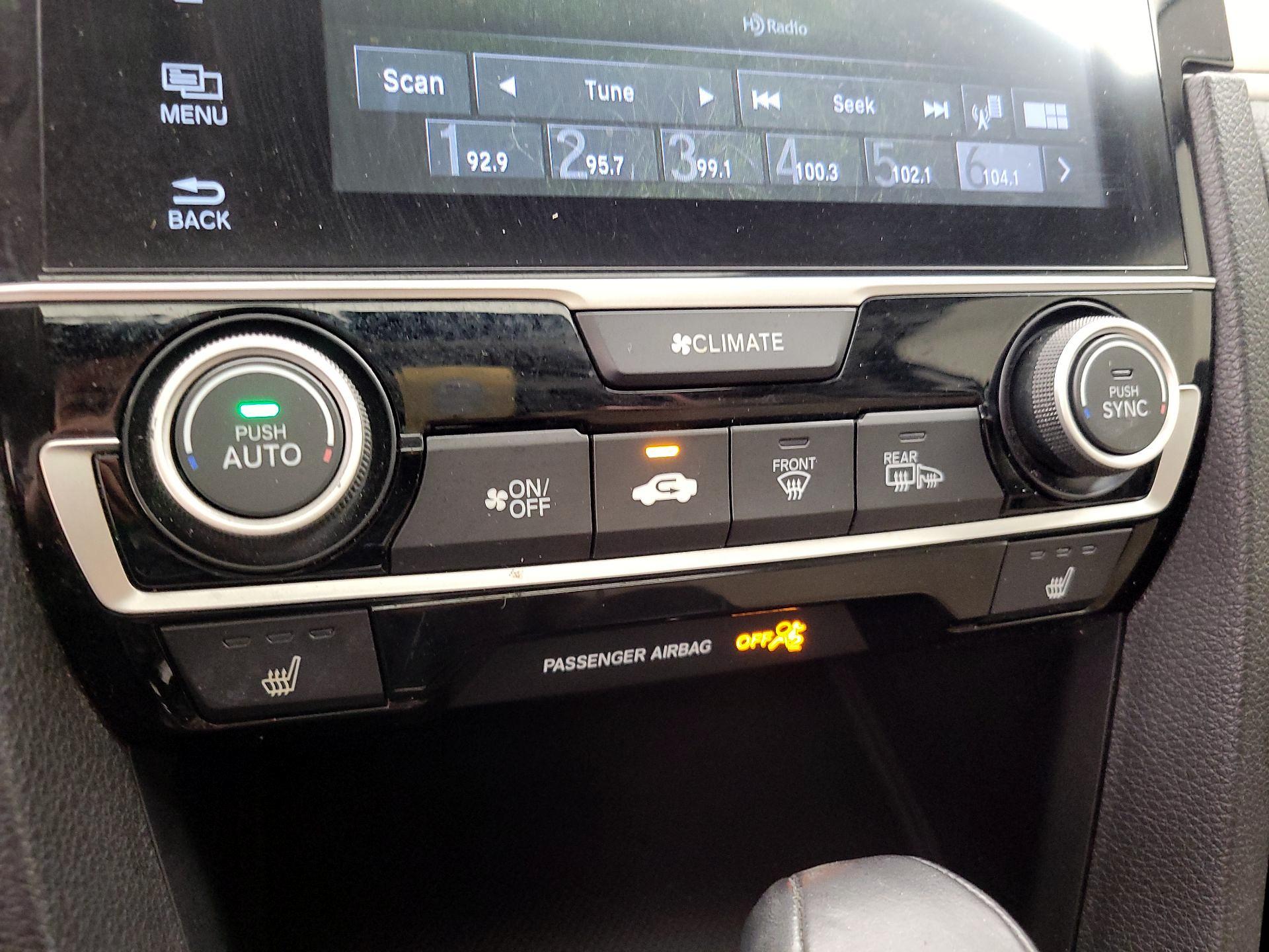 Thumbnail: 2018 Honda Civic - 16