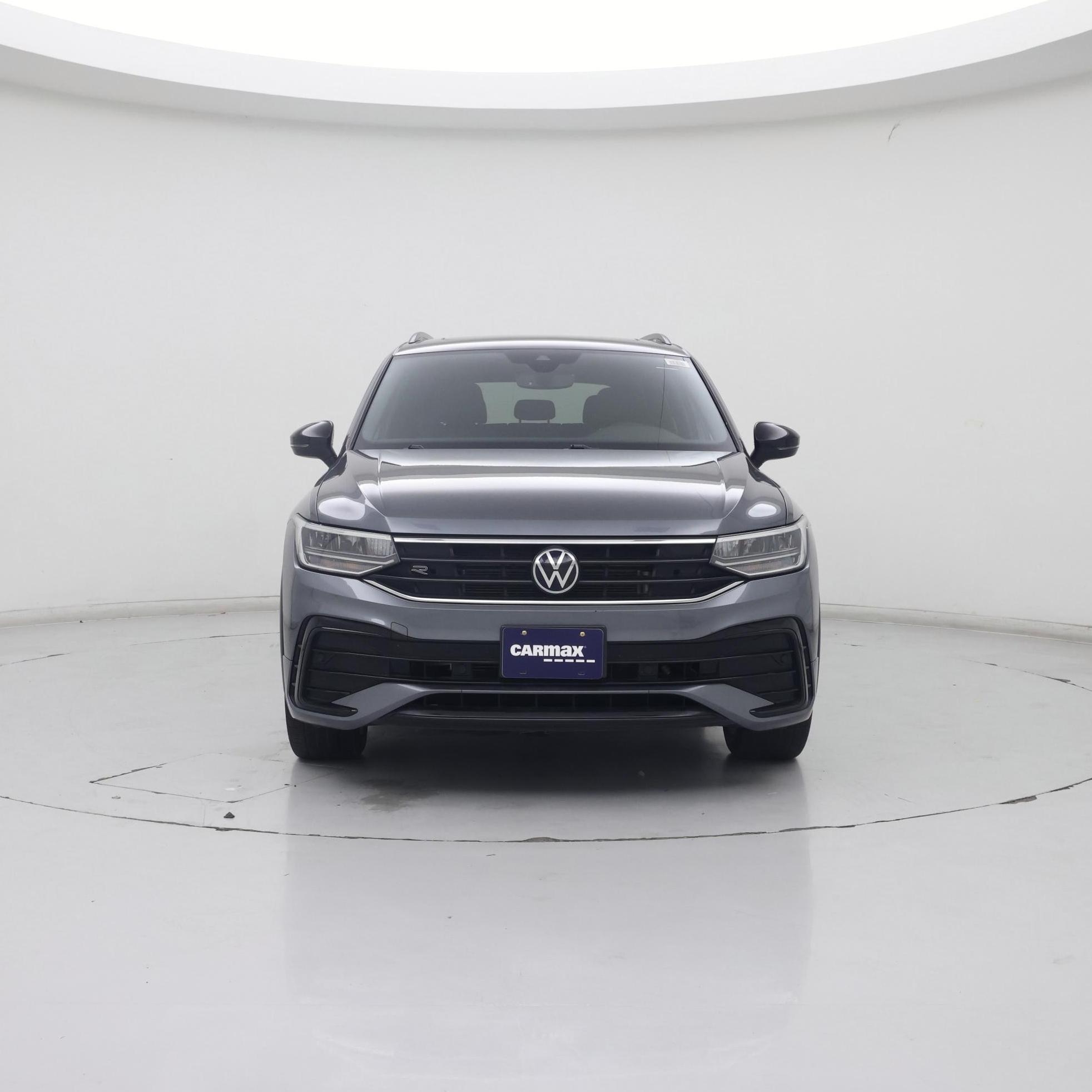 Thumbnail: 2023 Volkswagen Tiguan - 5