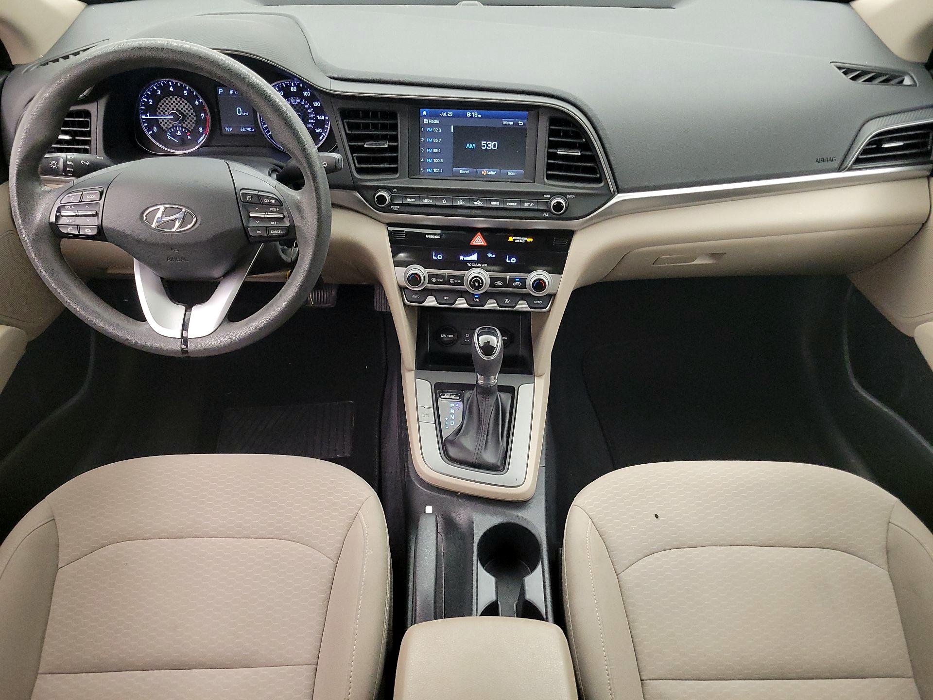 Thumbnail: 2020 Hyundai Elantra - 9