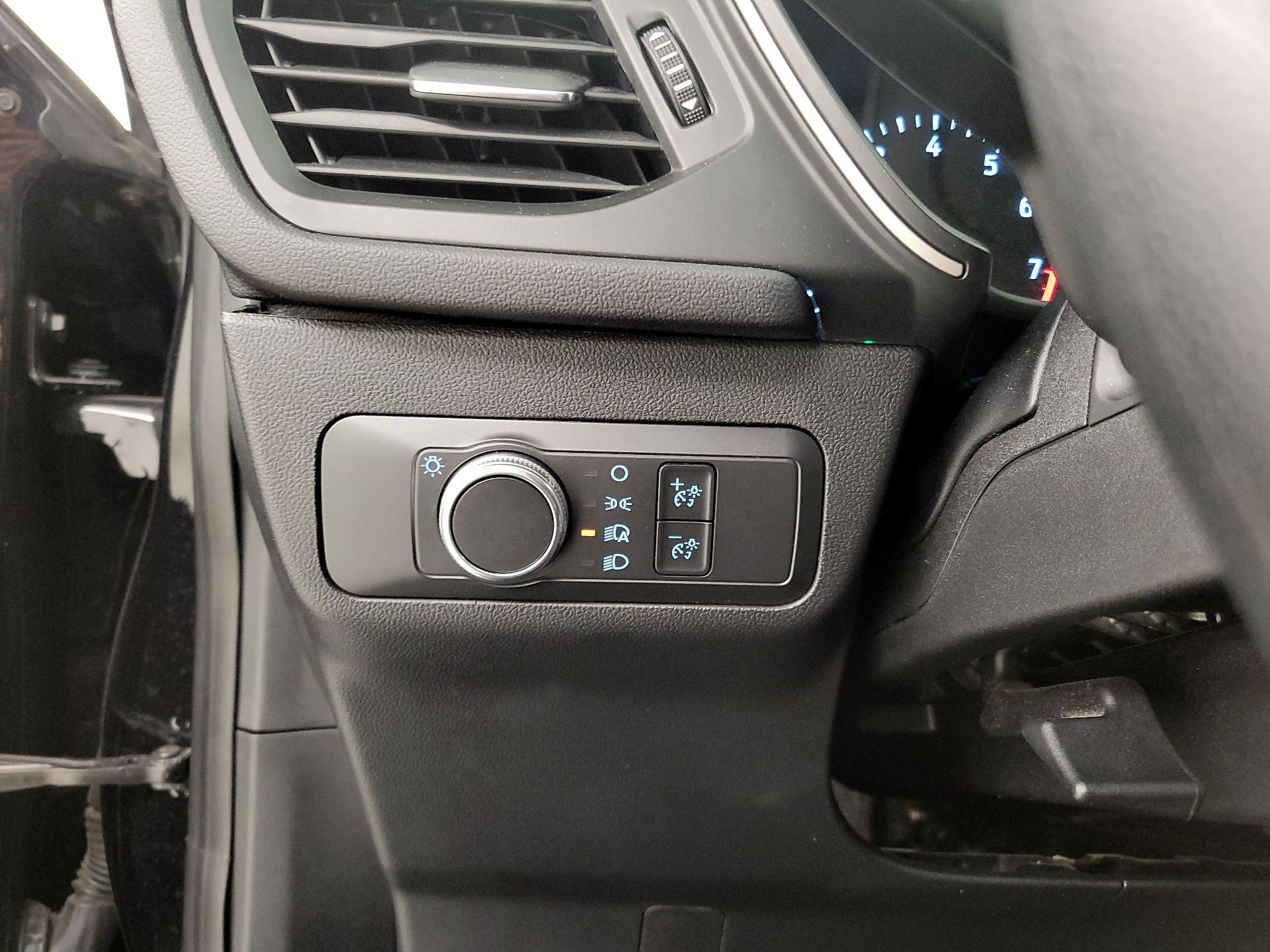 Thumbnail: 2021 Ford Escape - 13