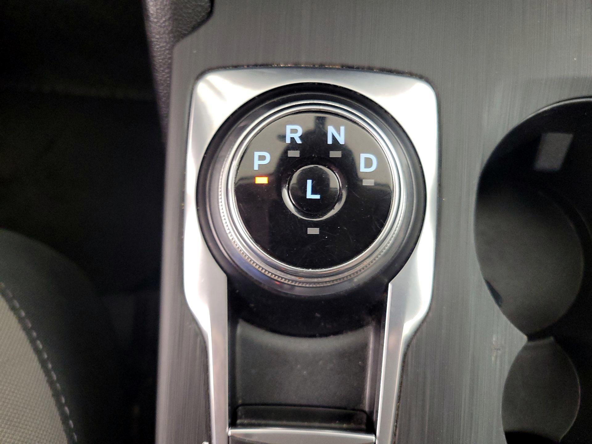 Thumbnail: 2021 Ford Escape - 17