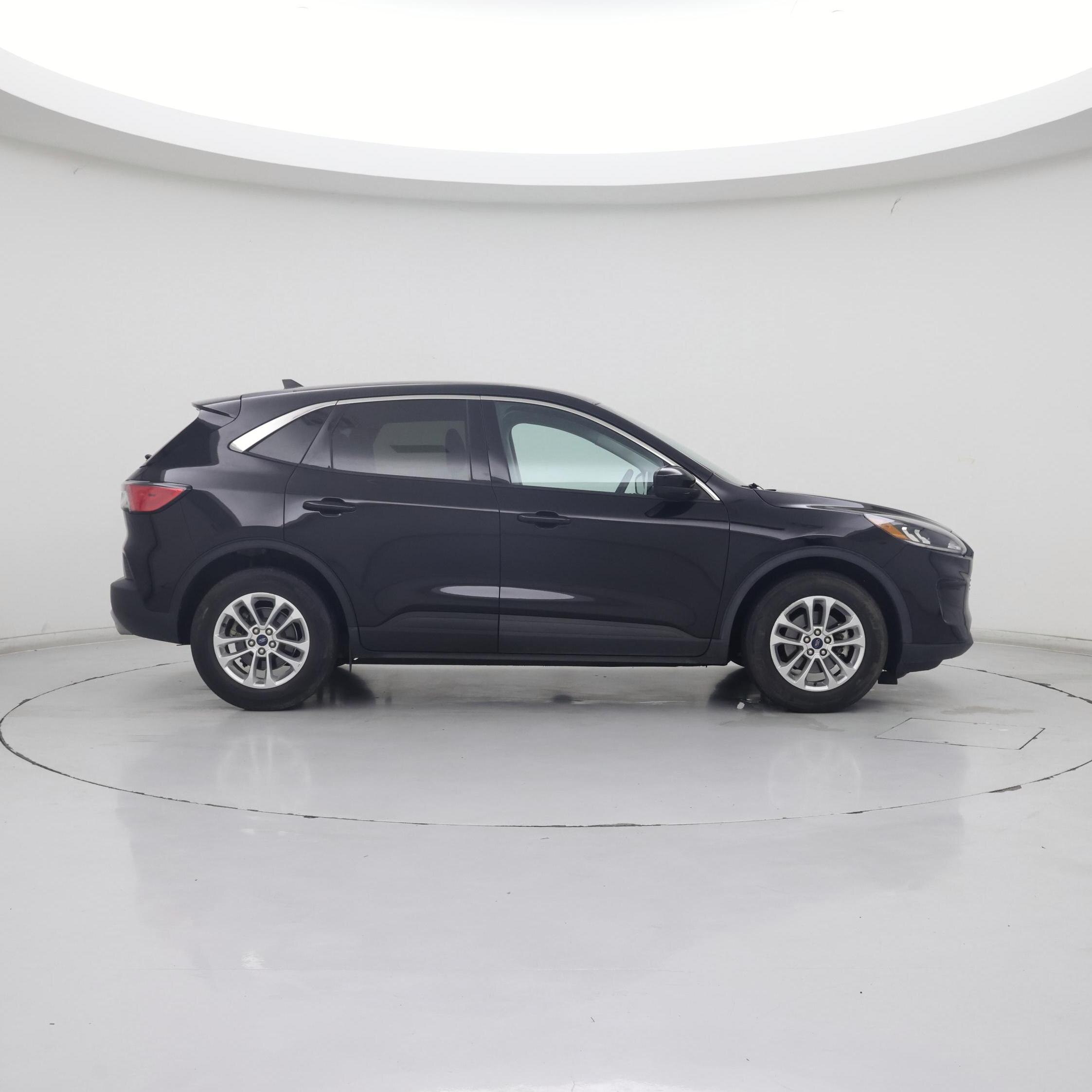 Thumbnail: 2021 Ford Escape - 7