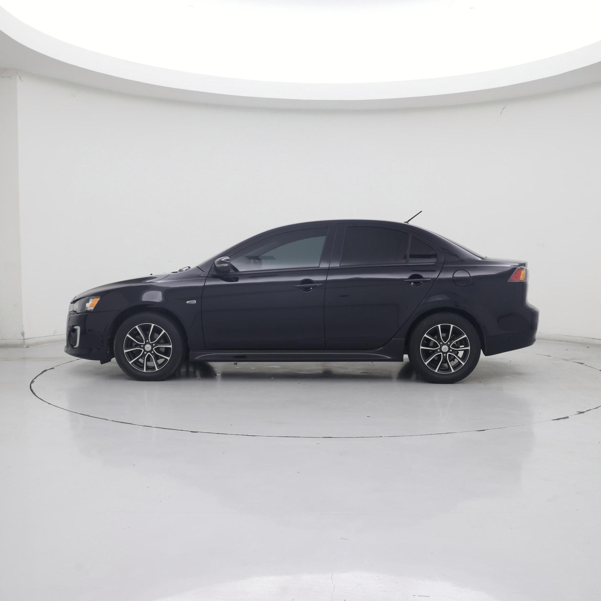 Thumbnail: 2017 Mitsubishi Lancer - 3