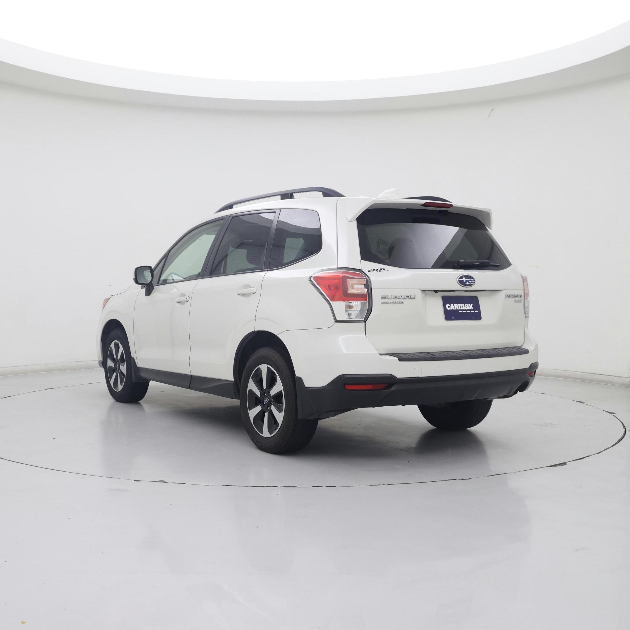 Thumbnail: 2017 Subaru Forester - 2
