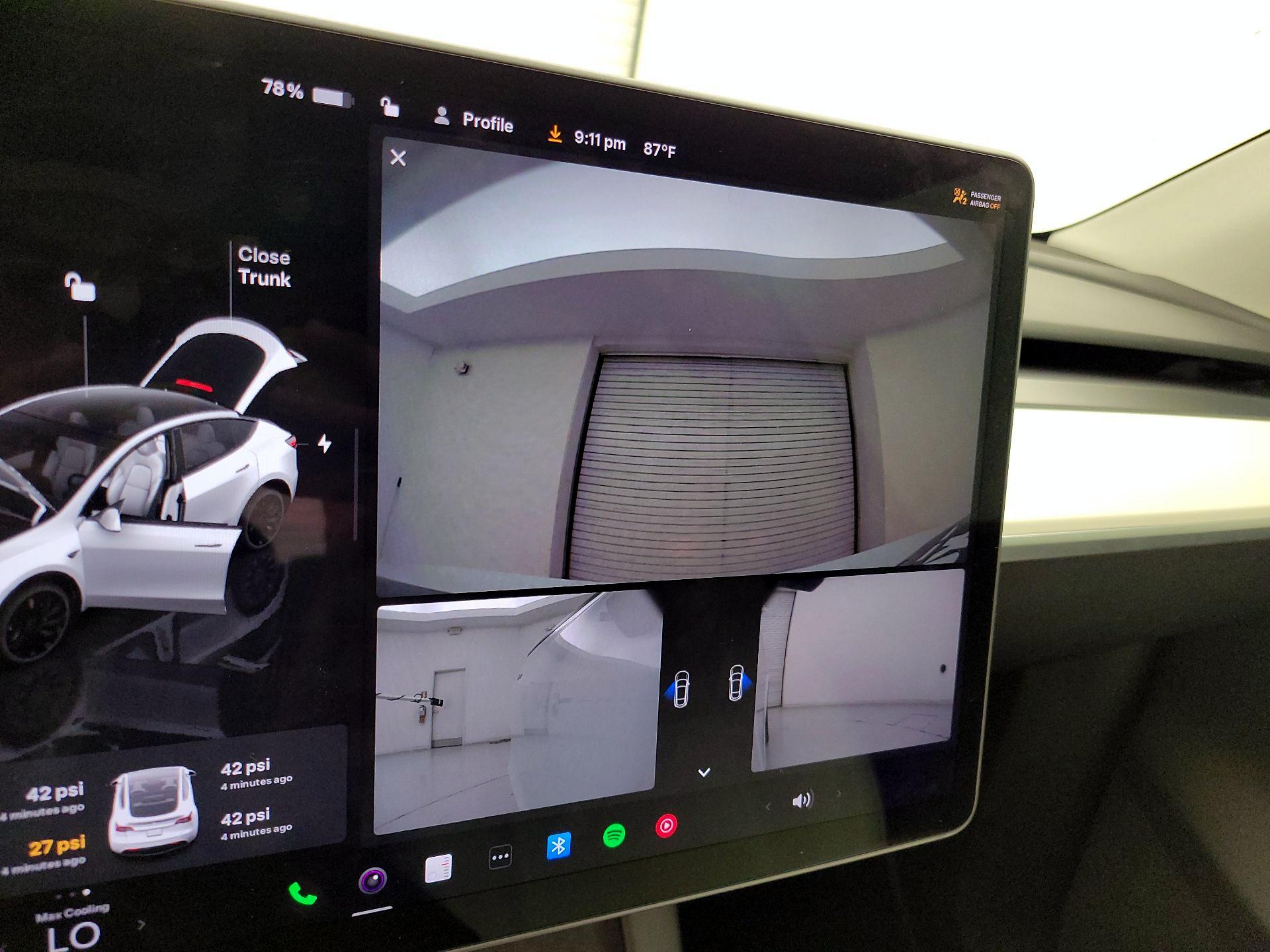 Thumbnail: 2022 Tesla Model Y - 15