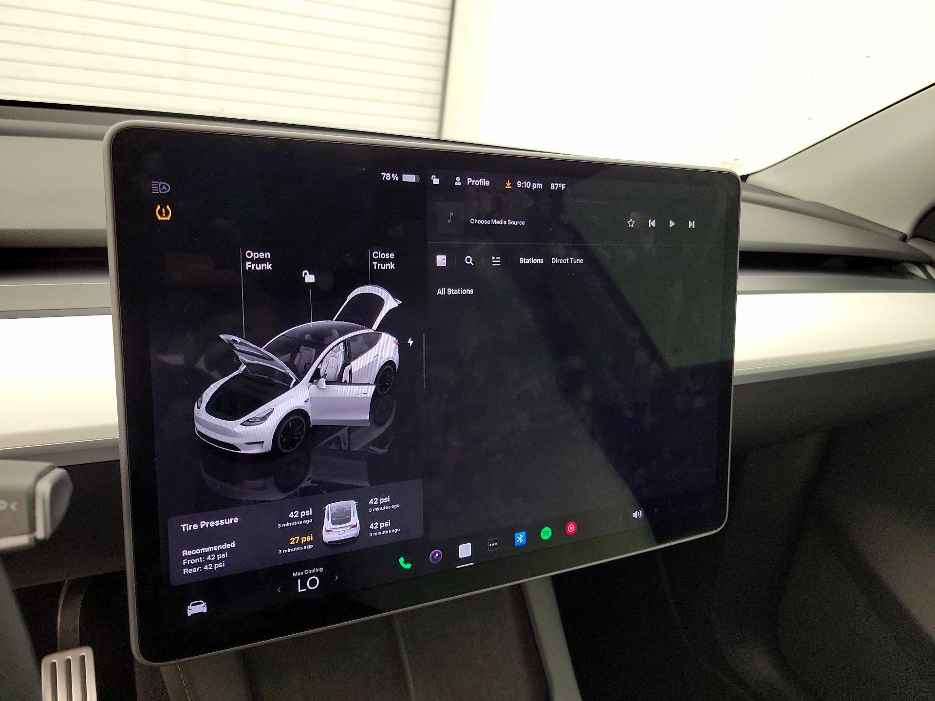 Thumbnail: 2022 Tesla Model Y - 16