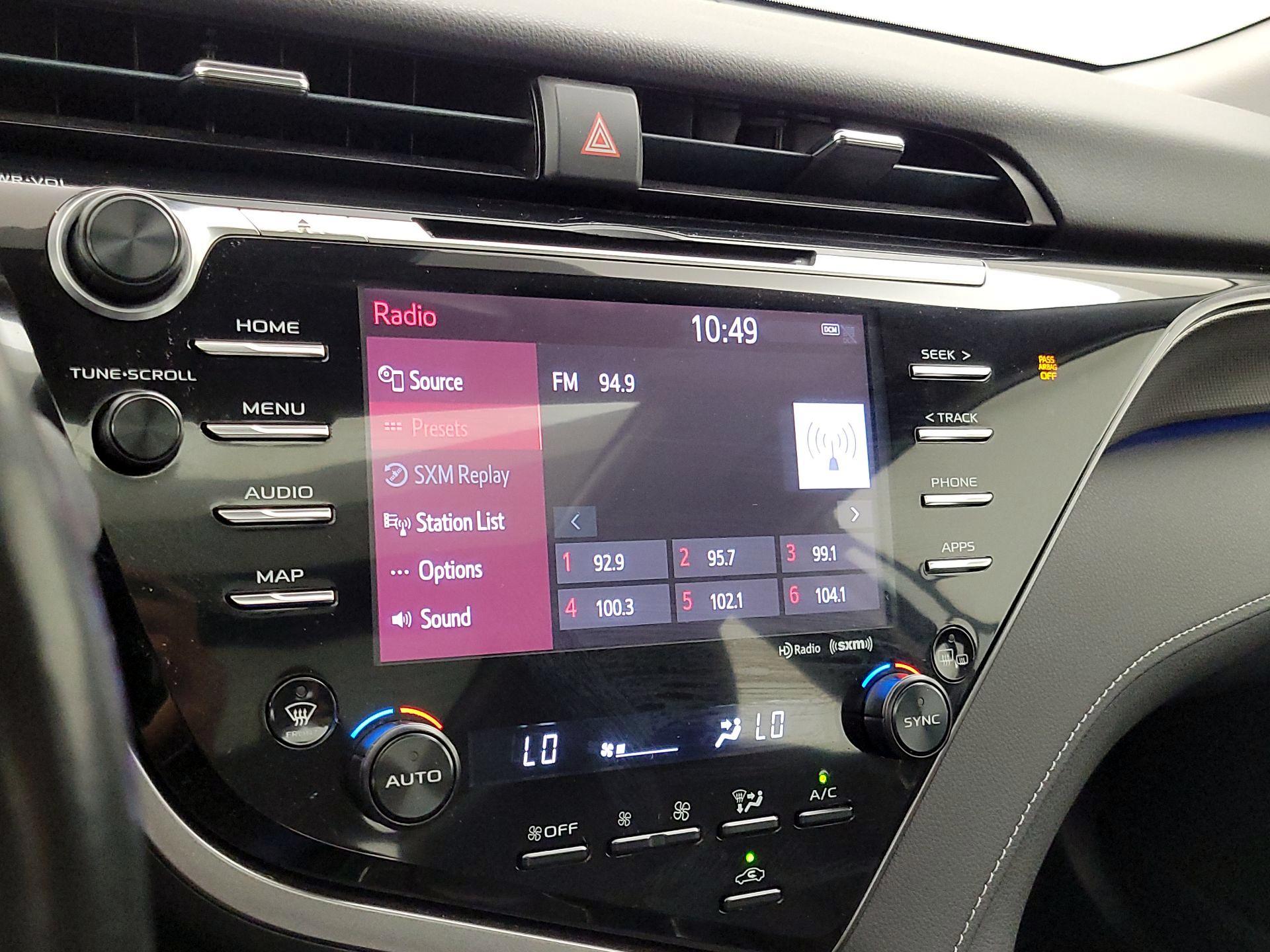 Thumbnail: 2019 Toyota Camry - 15