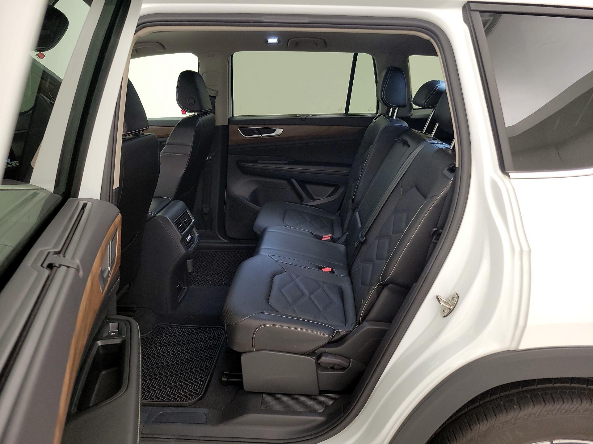 Thumbnail: 2024 Volkswagen Atlas - 20