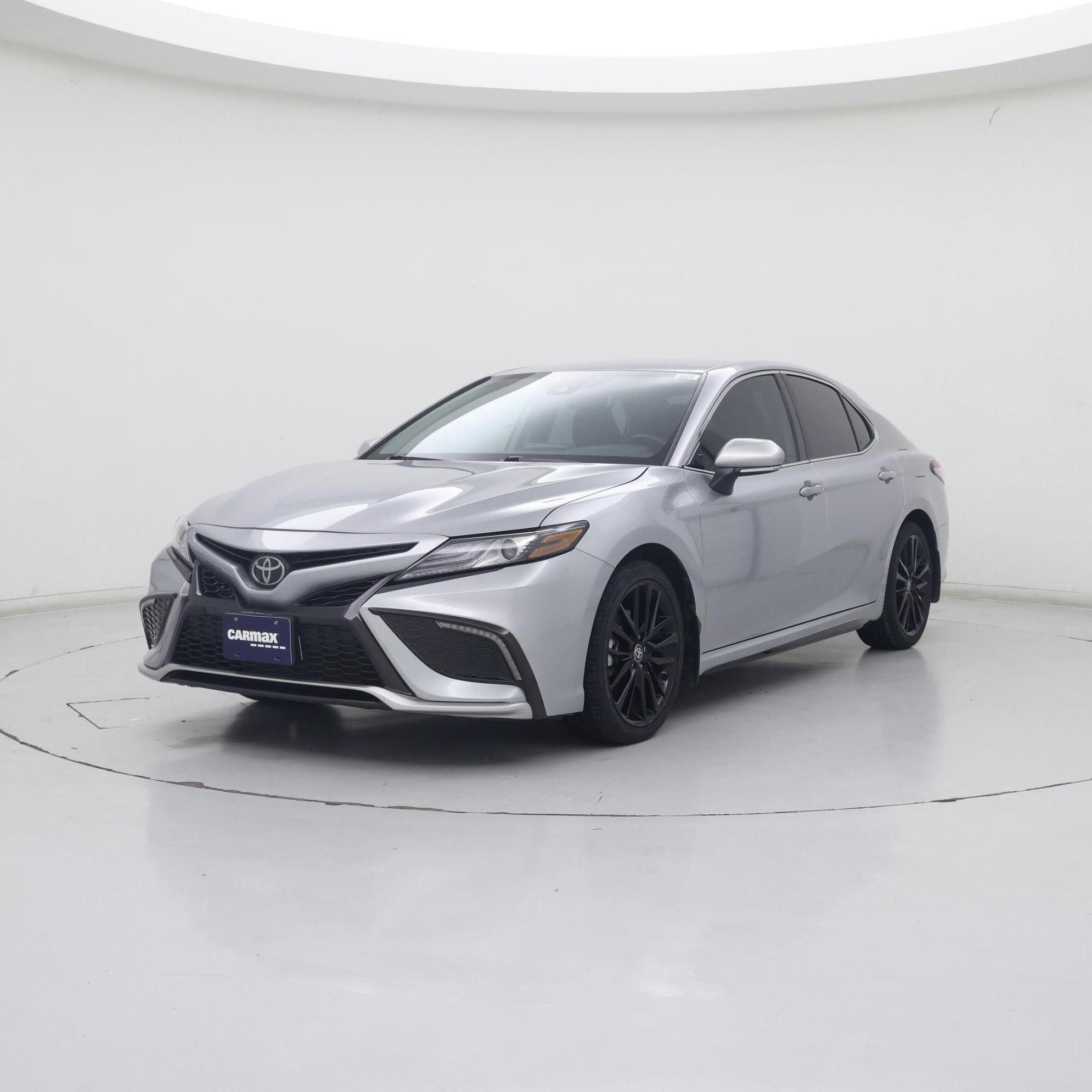 Thumbnail: 2023 Toyota Camry - 4
