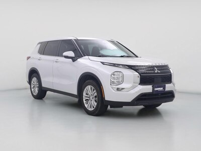 Silver 2022 Mitsubishi Outlander ES