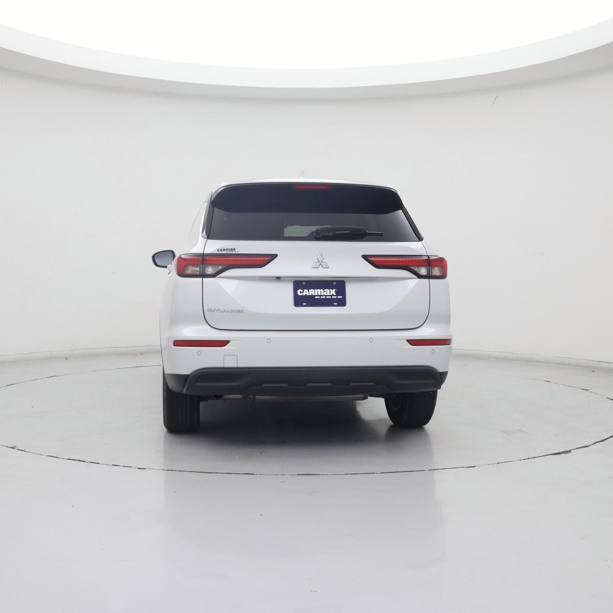 Thumbnail: 2022 Mitsubishi Outlander - 6