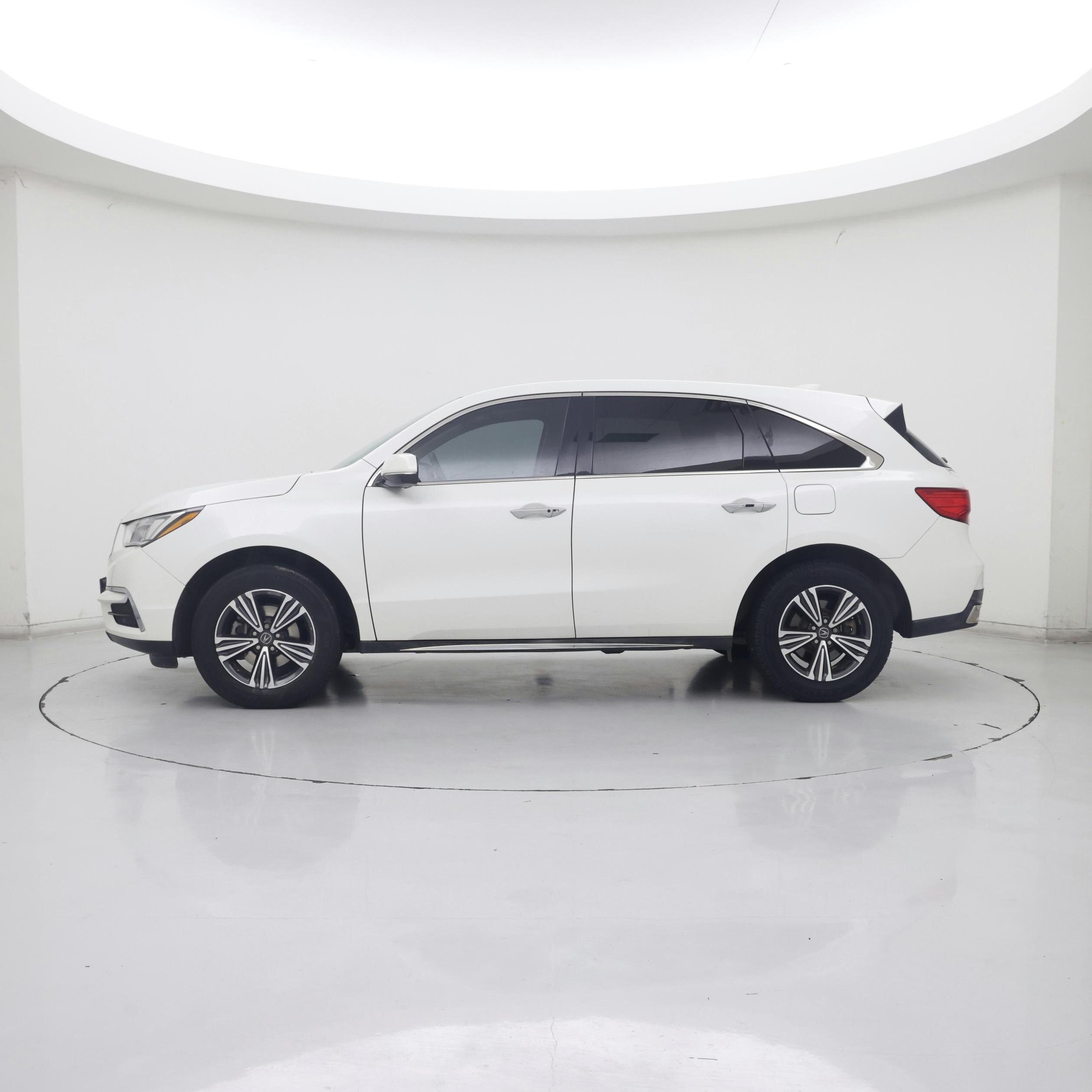 Thumbnail: 2018 Acura MDX - 3