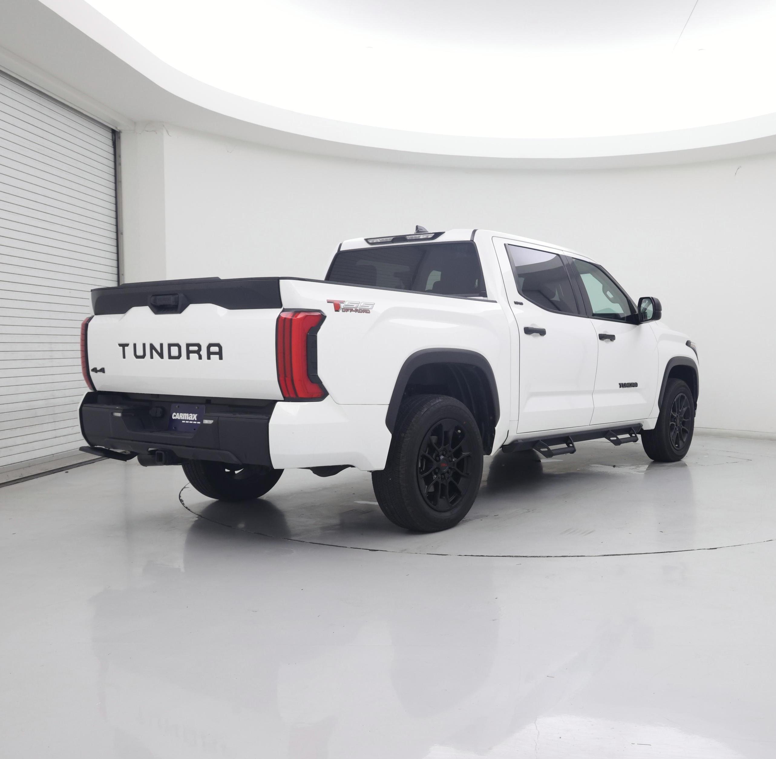 Thumbnail: 2023 Toyota Tundra - 8