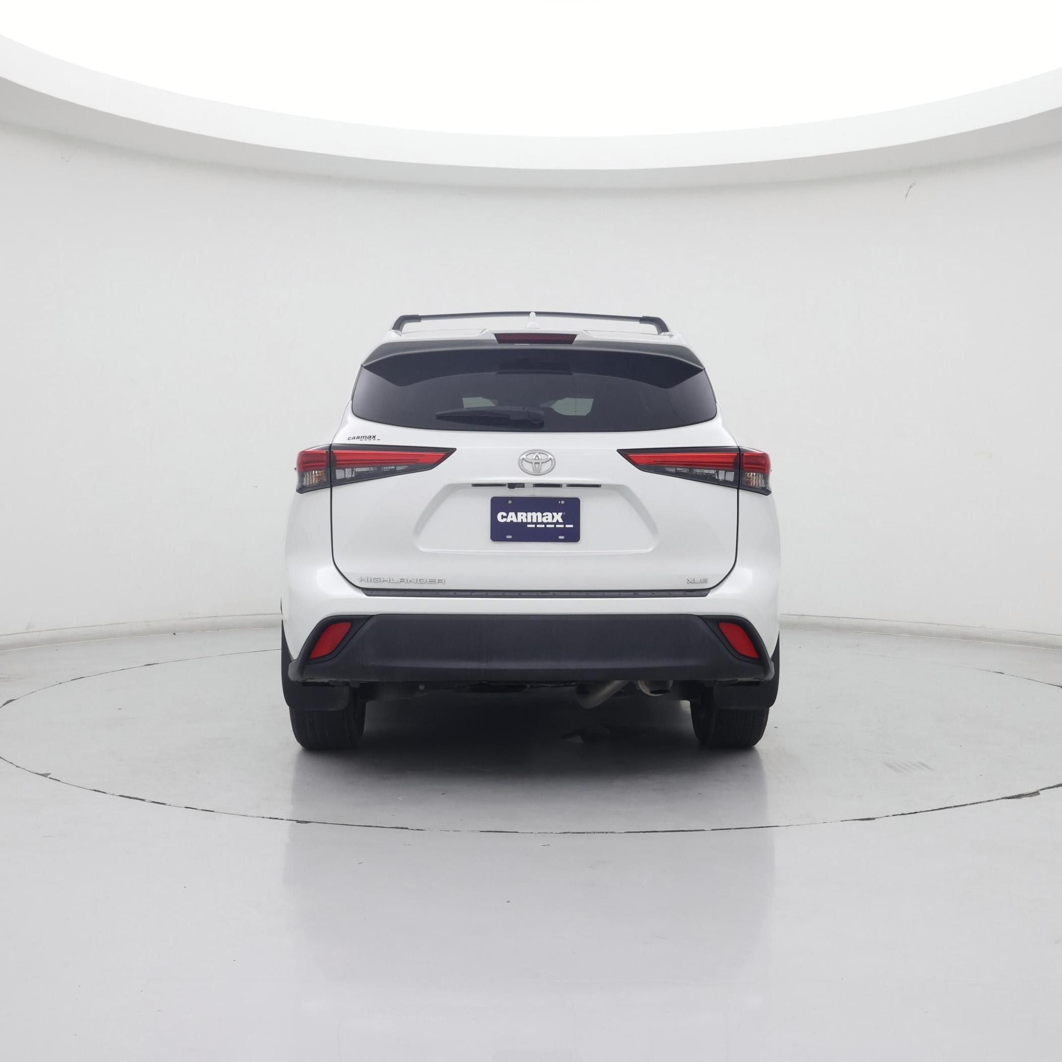 Thumbnail: 2023 Toyota Highlander - 6