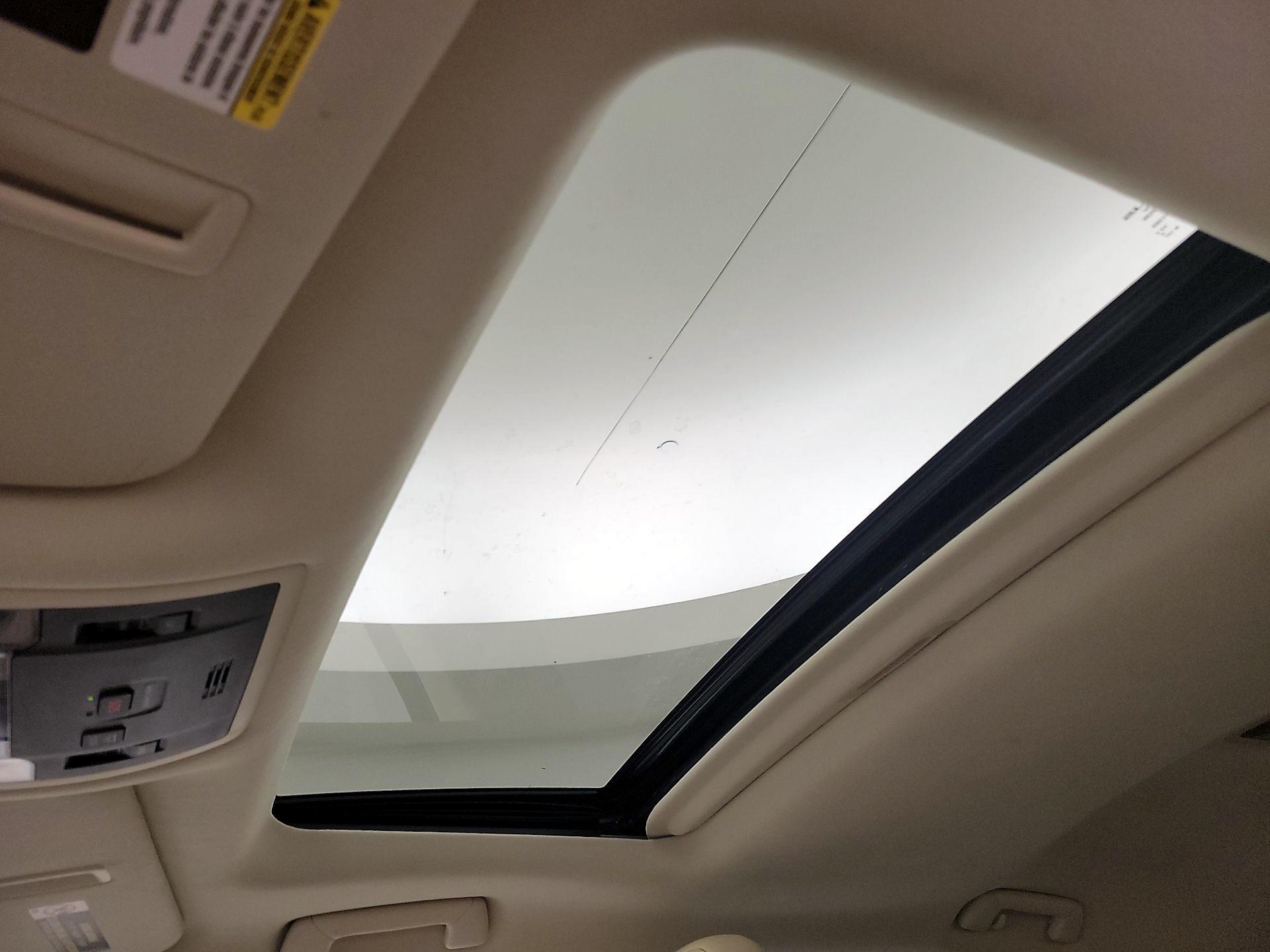 Thumbnail: 2019 Lexus RX - 19