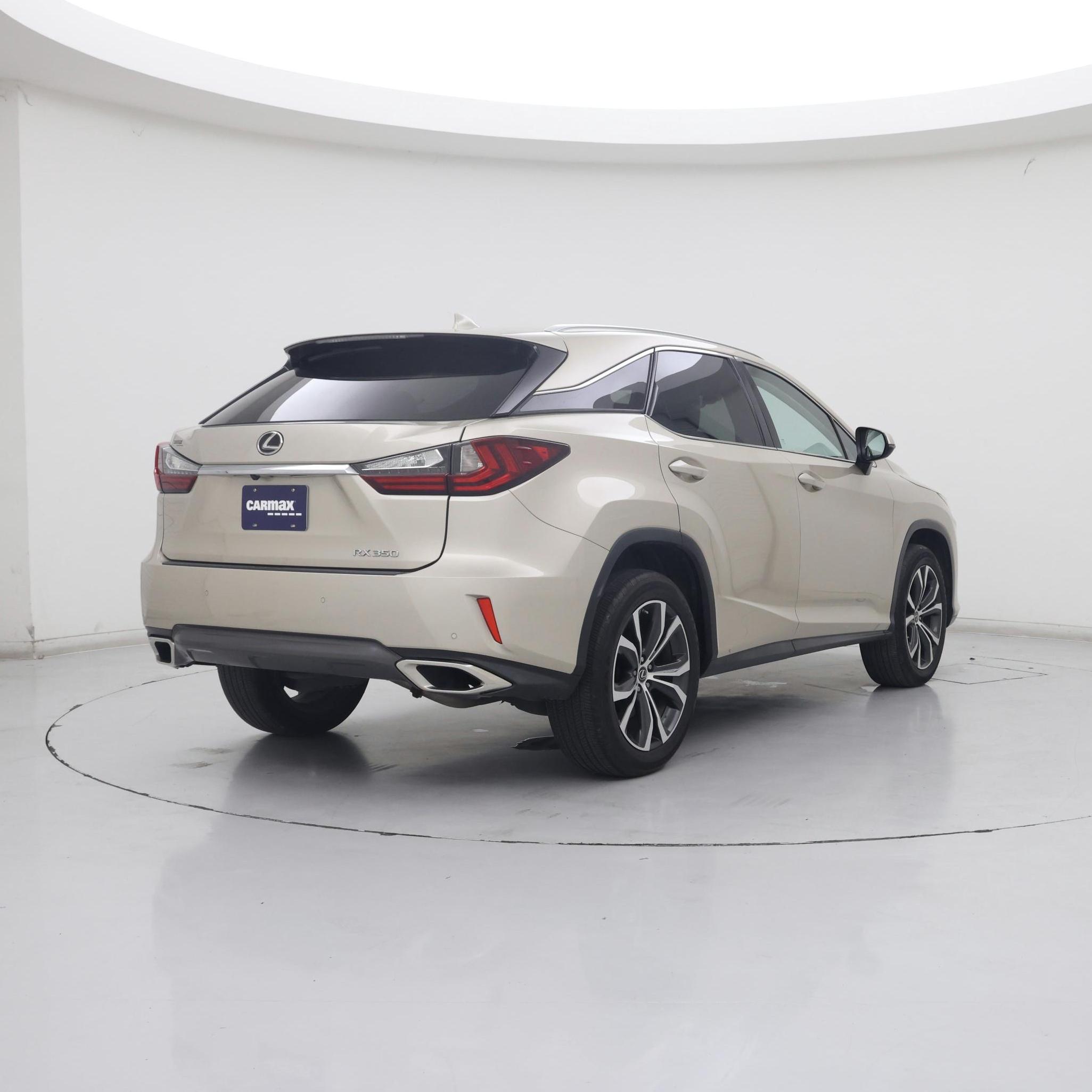 Thumbnail: 2019 Lexus RX - 8