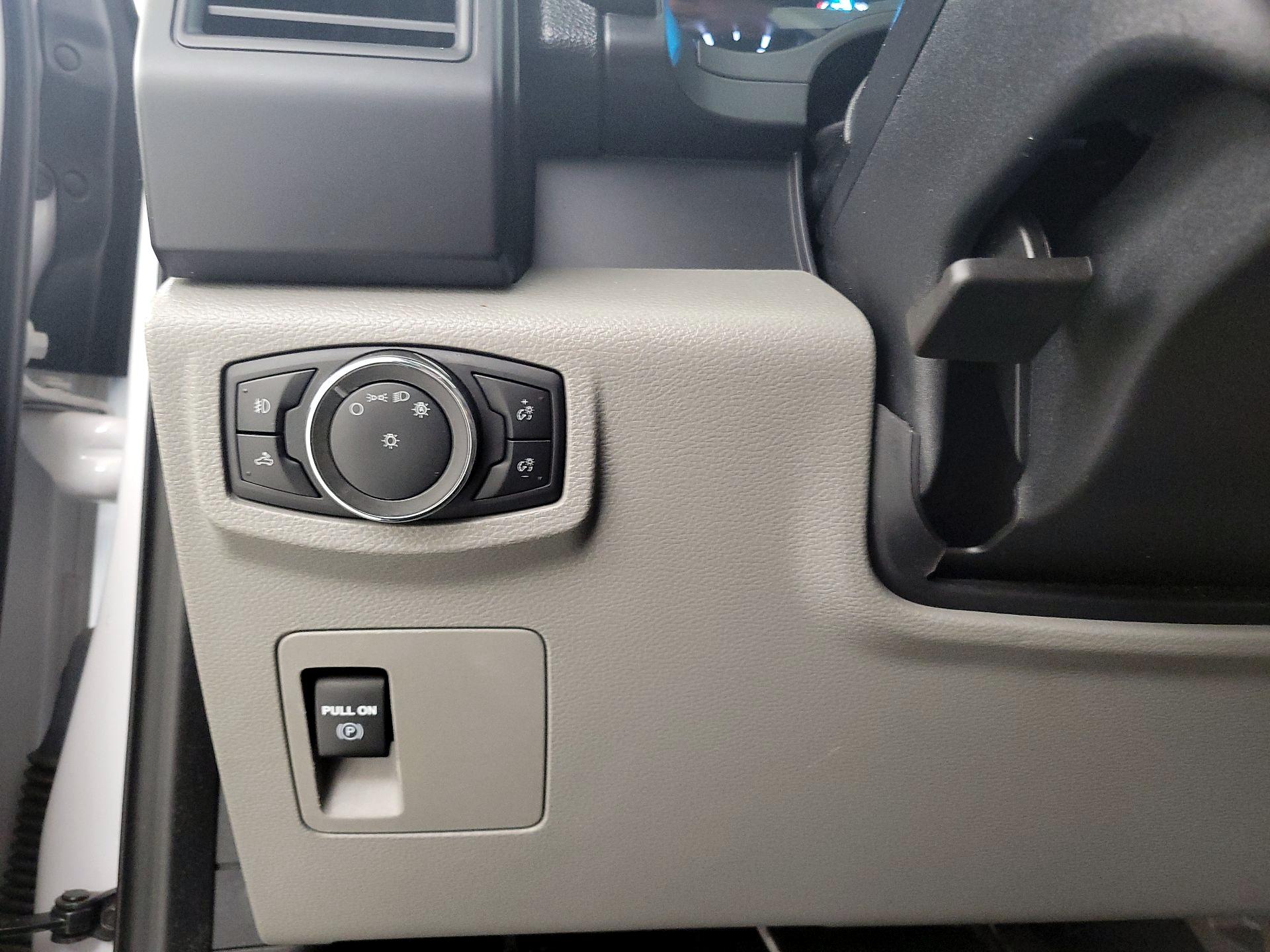 Thumbnail: 2020 Ford F-150 - 13
