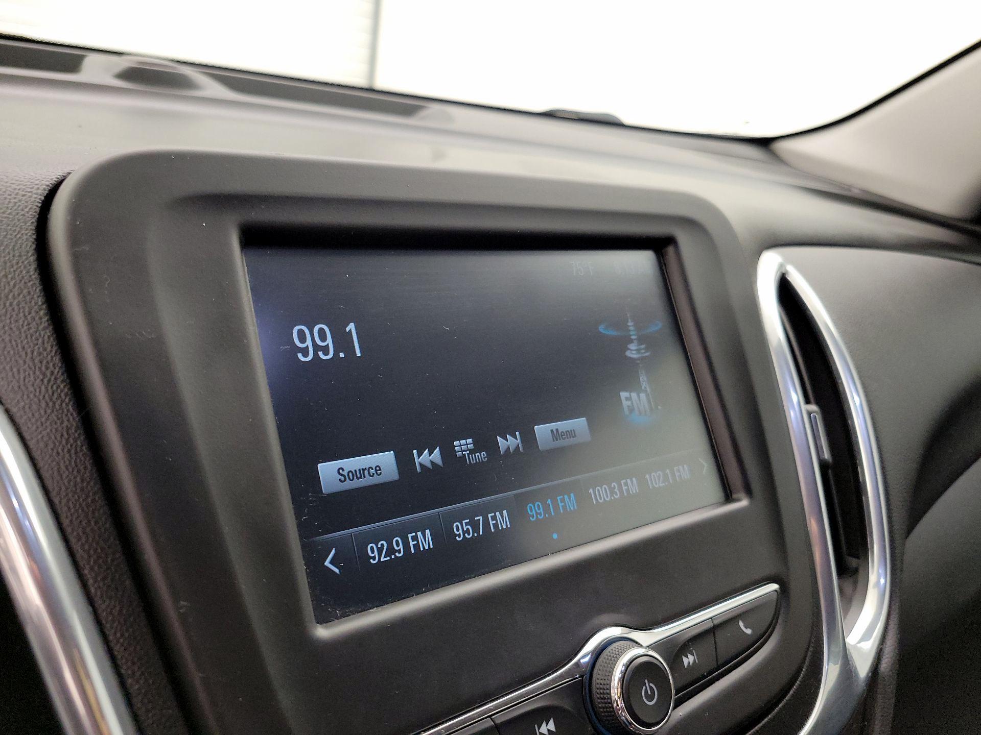 Thumbnail: 2018 Chevrolet Equinox - 15