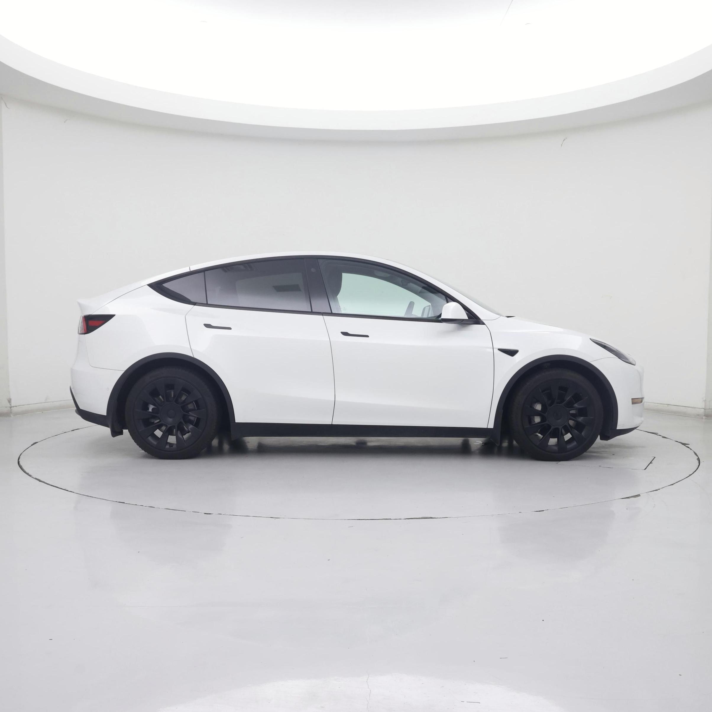 Thumbnail: 2021 Tesla Model Y - 7