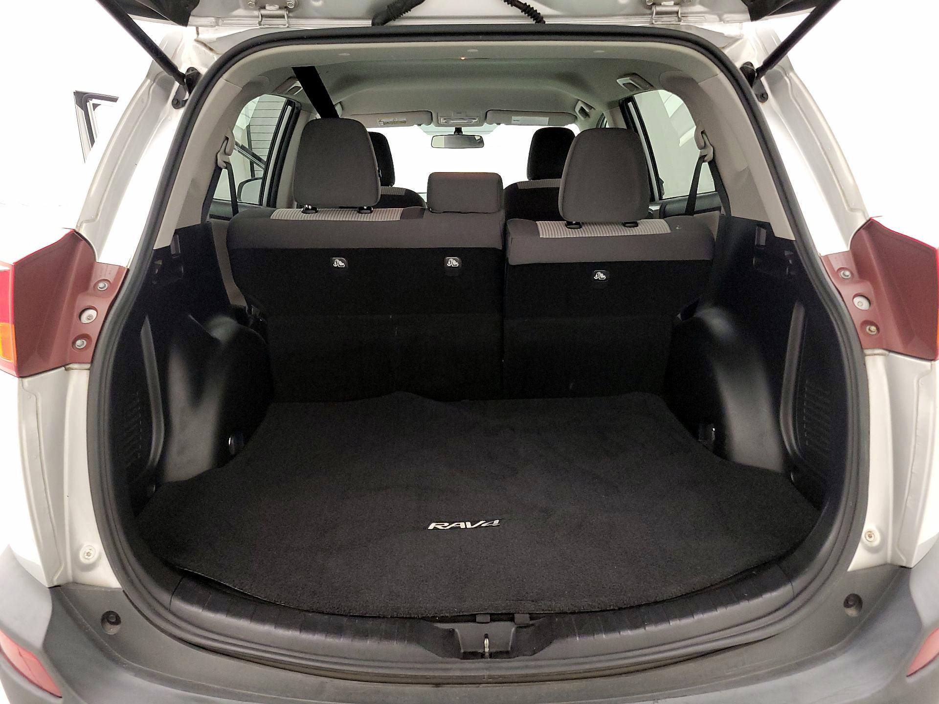 Thumbnail: 2014 Toyota RAV4 - 20
