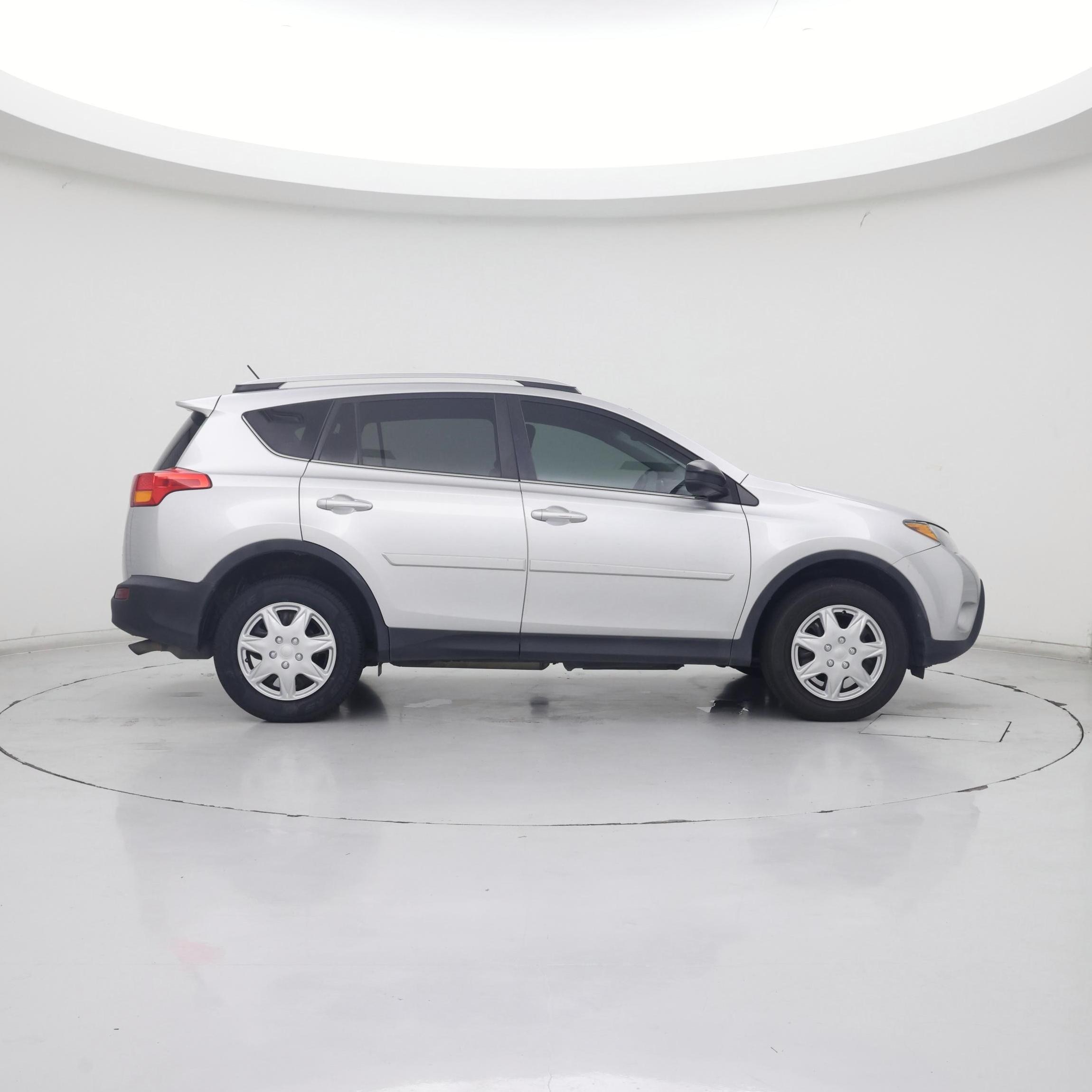 Thumbnail: 2014 Toyota RAV4 - 7