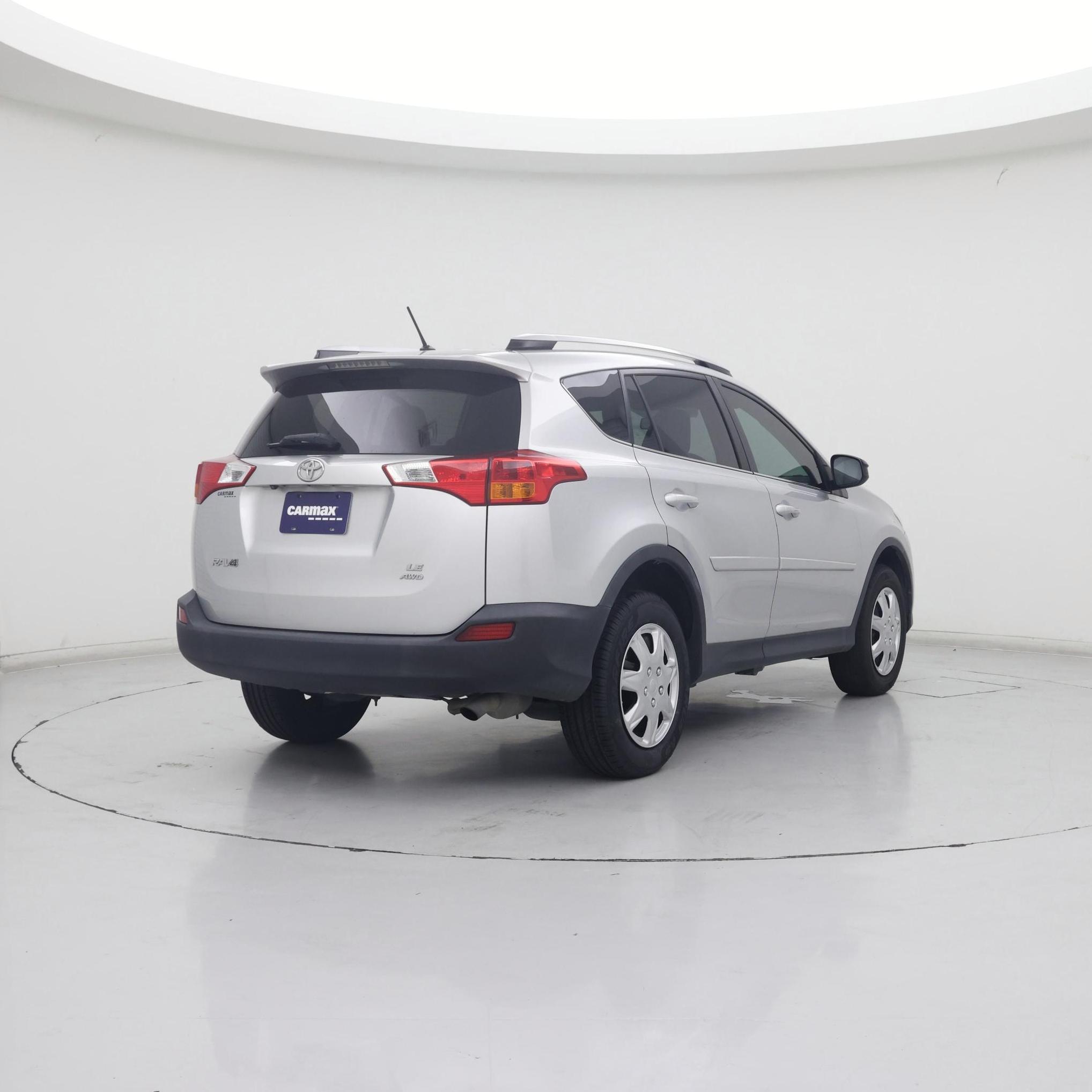 Thumbnail: 2014 Toyota RAV4 - 8
