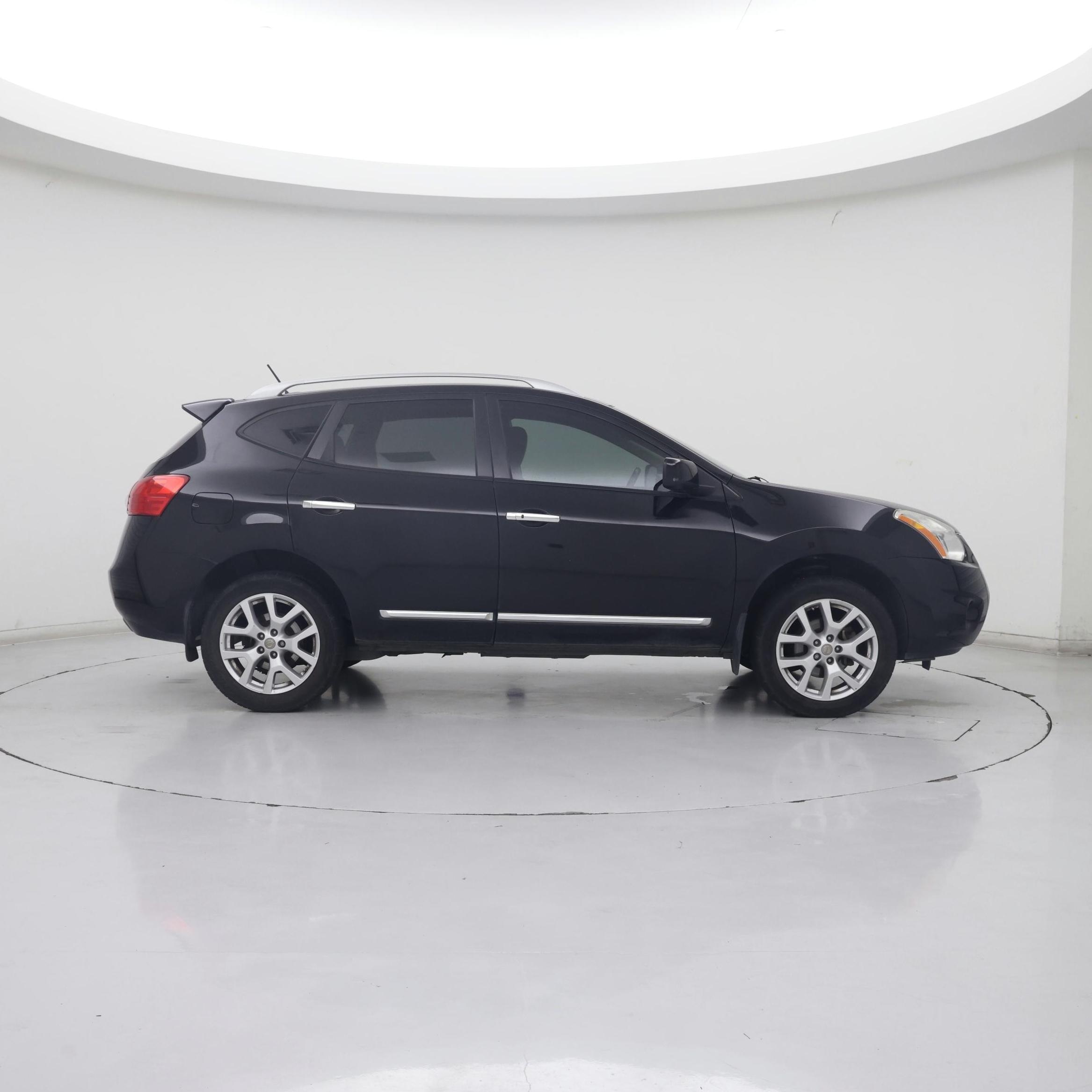 Thumbnail: 2013 Nissan Rogue - 7